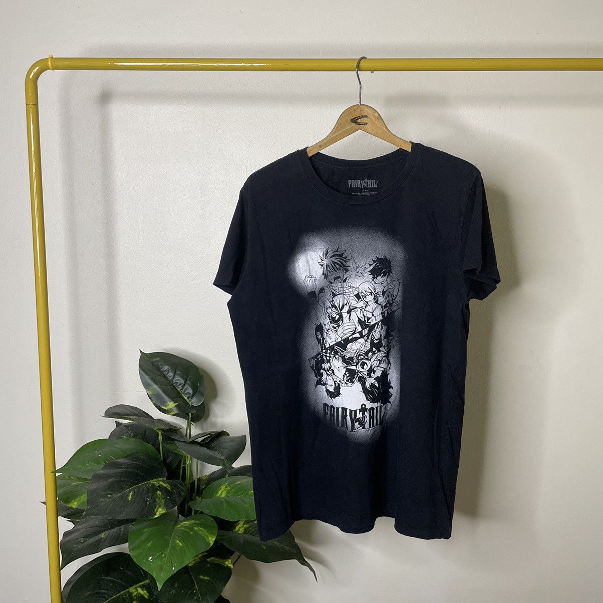 Anime × Japanese Brand × Vintage Vintage 2009 Anime Fairy Tail Japanese Manga Series T Shirt Size US L / EU 52-54 / 3 - 1 Thumbnail