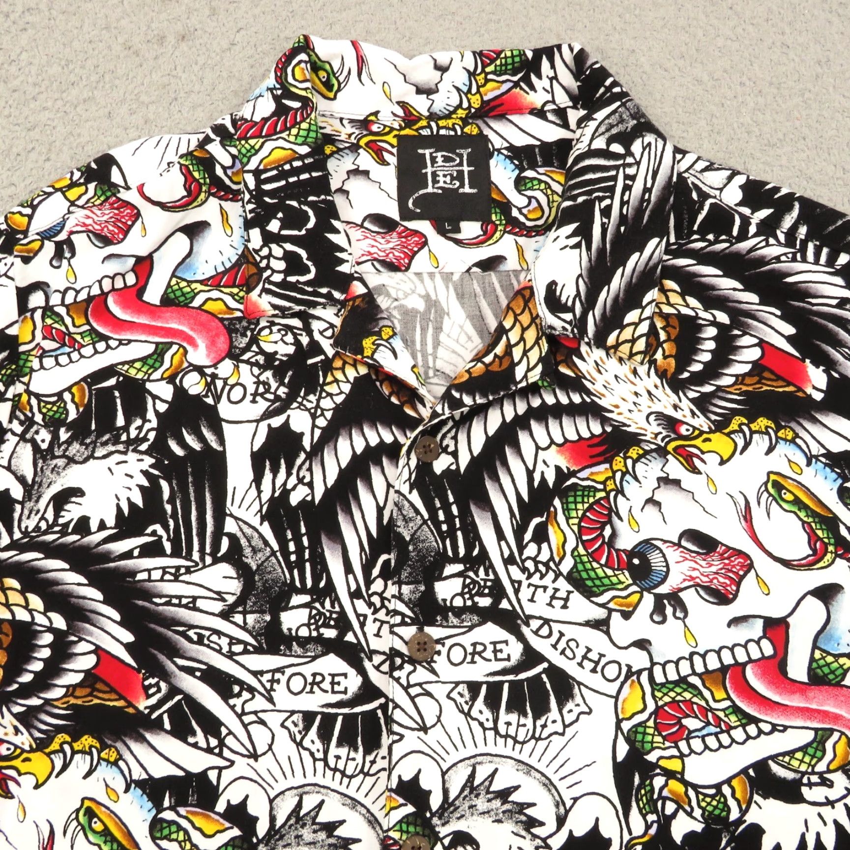 Ed Hardy Ed Hardy Shirt Mens Large Visocse Loop Collar Camp AOP Y2K Skull Punk Tattoo SS Shirt Mens L White Cotton Button-Up Collared Button Size US L / EU 52-54 / 3 - 2 Thumbnail