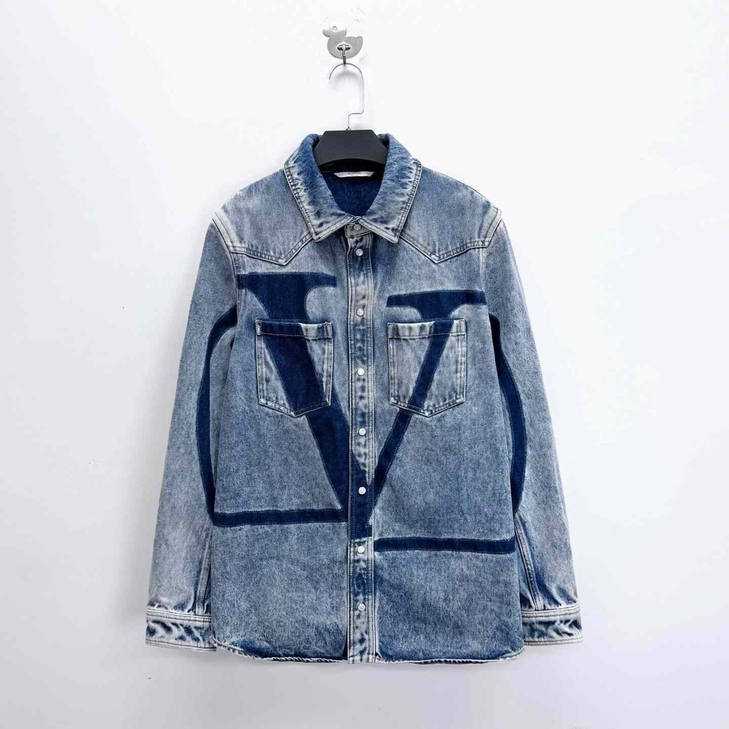 Valentino Valentino Logo Denim Jacket Size US M / EU 48-50 / 2 - 1 Thumbnail