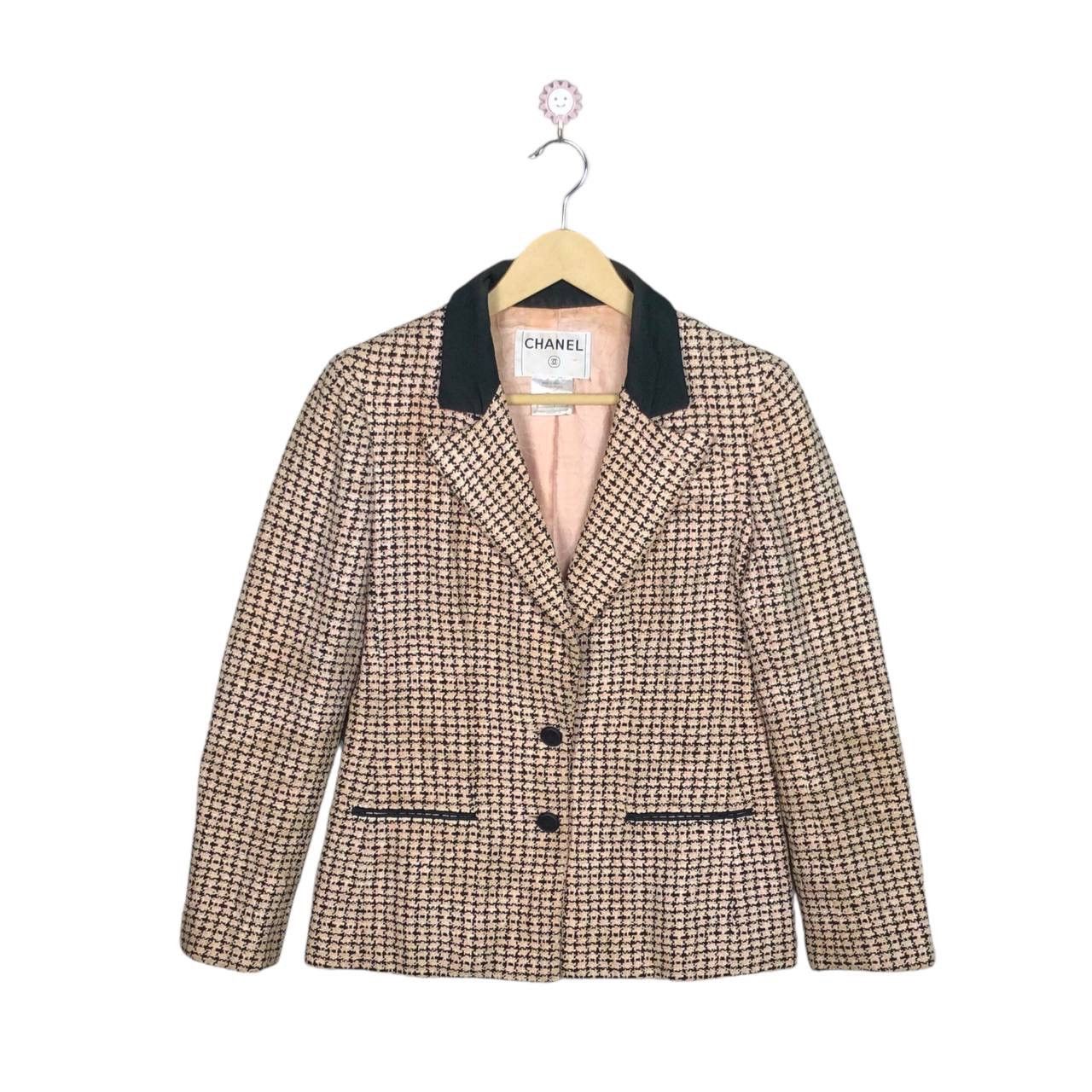 Chanel CHANEL Vintage 90s Pink Black Tweed Blazer FR36 Luxury Size XS / US 0-2 / IT 36-38 - 1 Thumbnail