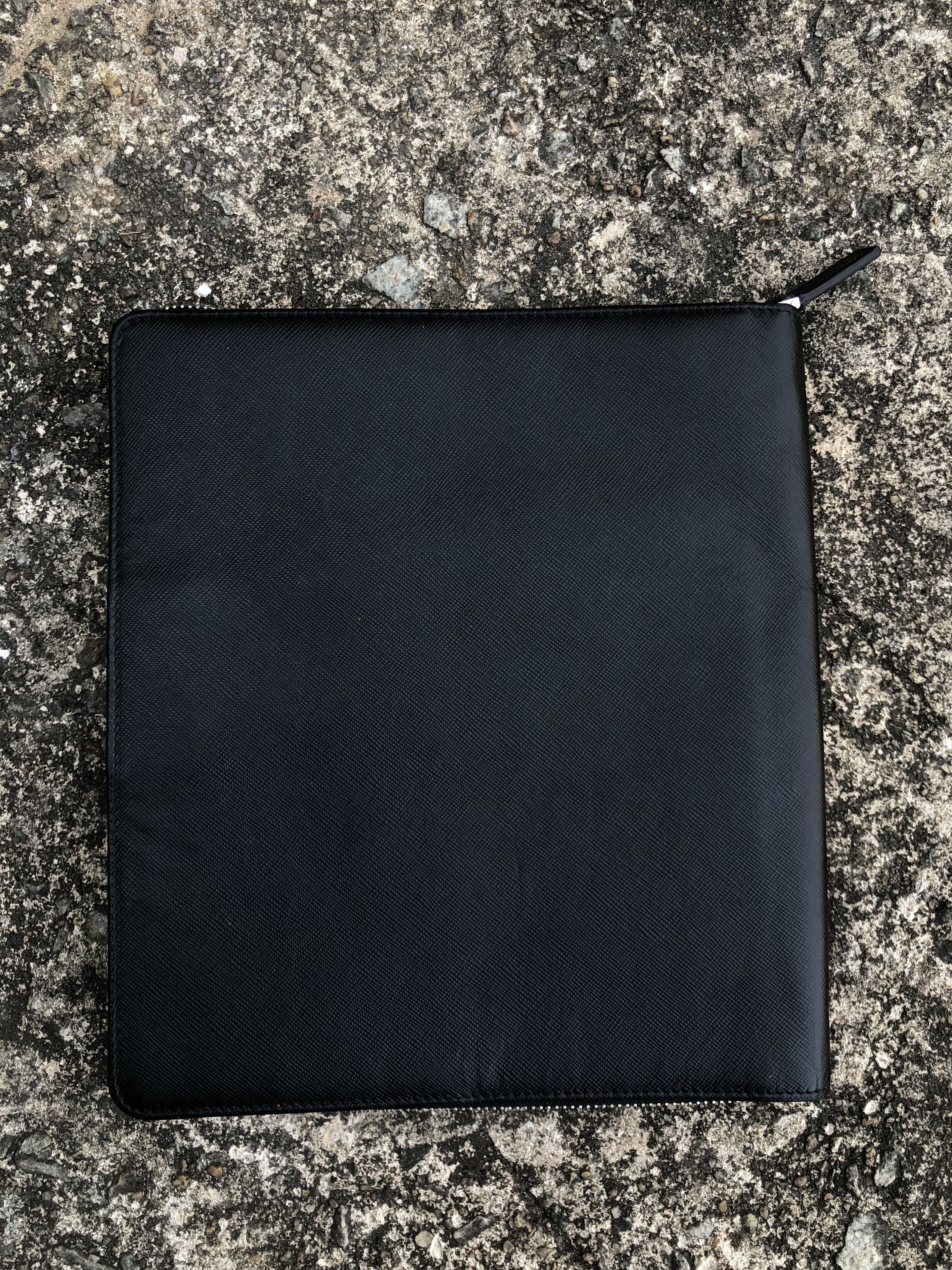 Montblanc 💯Authentic MONT BLANC Taupe Zip Around Notepad Holder Size ONE SIZE - 5 Thumbnail