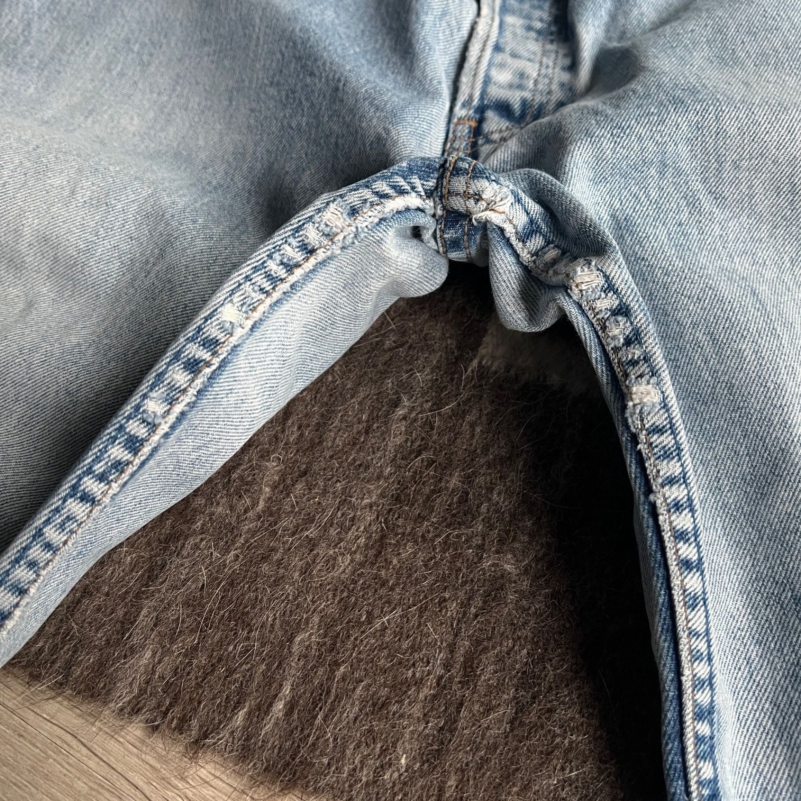 Levi's Levi’s 517 Vintage Jeans USA Made Distressed Denim 9814AC Size US 33 - 11 Thumbnail