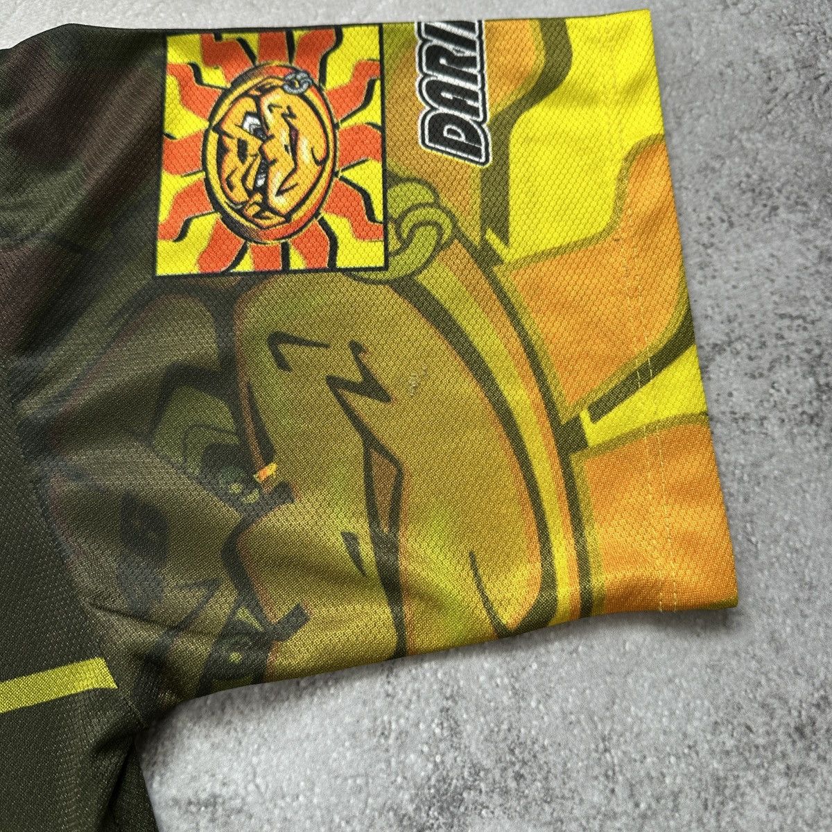 Honda Repsol Honda Valentino Rossi Overprint T-Shirt MotoGP VR46 Size US M / EU 48-50 / 2 - 16 Thumbnail