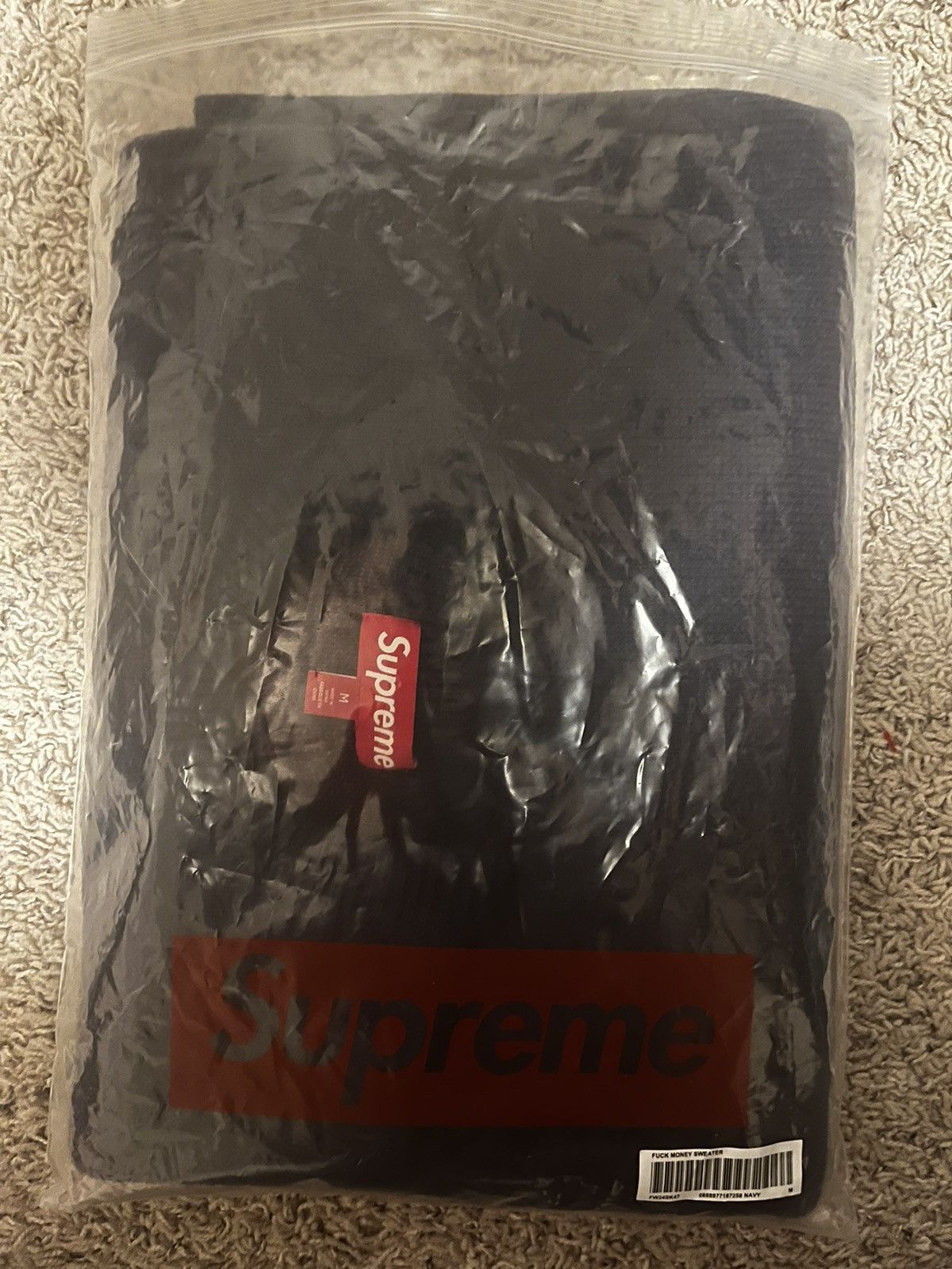 Supreme Supreme Fuck Money Sweater Size US M / EU 48-50 / 2 - 6 Thumbnail