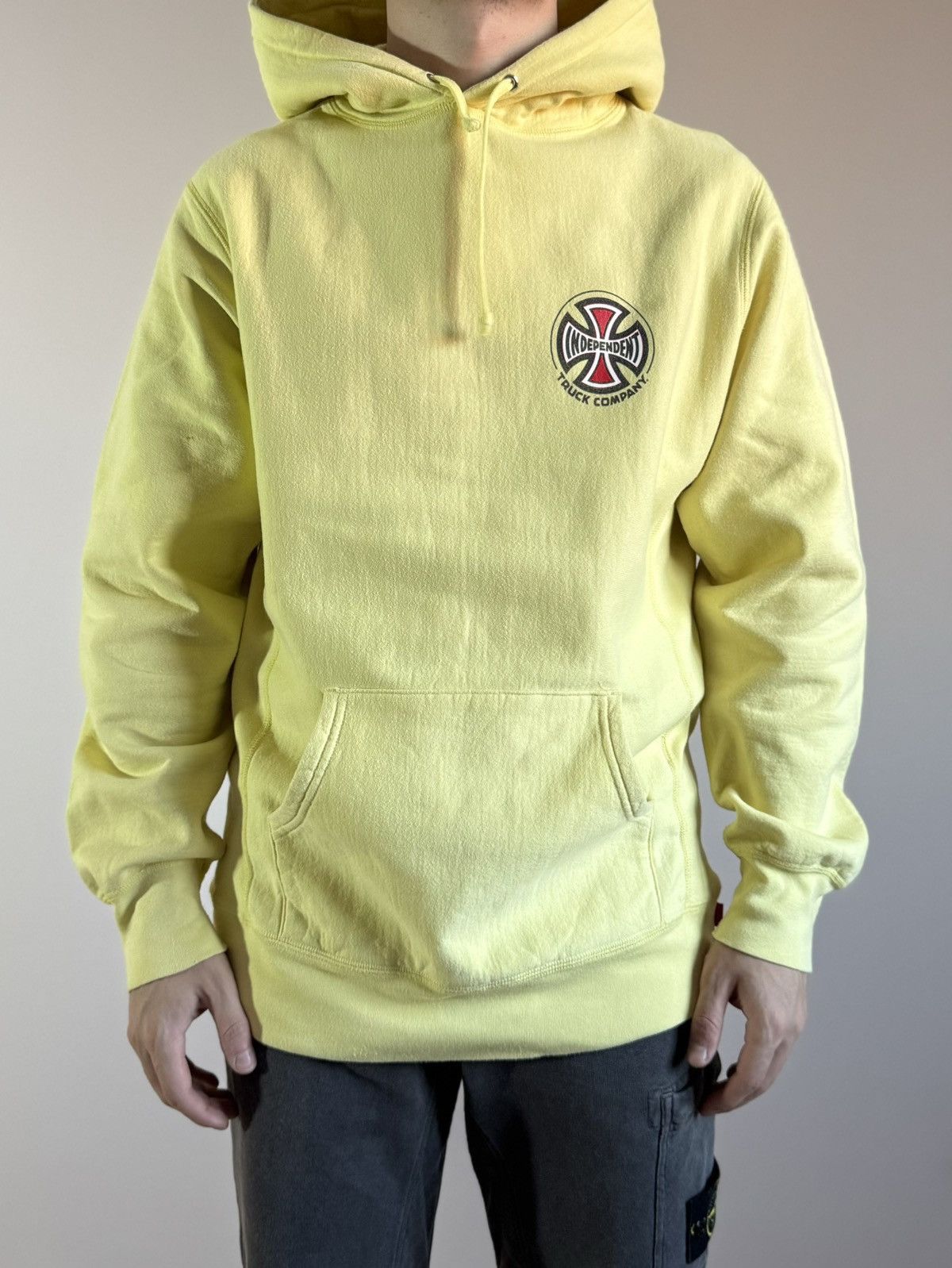 Supreme Supreme Independent Big Logo Yellow Hoodie Large Sweatshirt Size US L / EU 52-54 / 3 - 6 Thumbnail