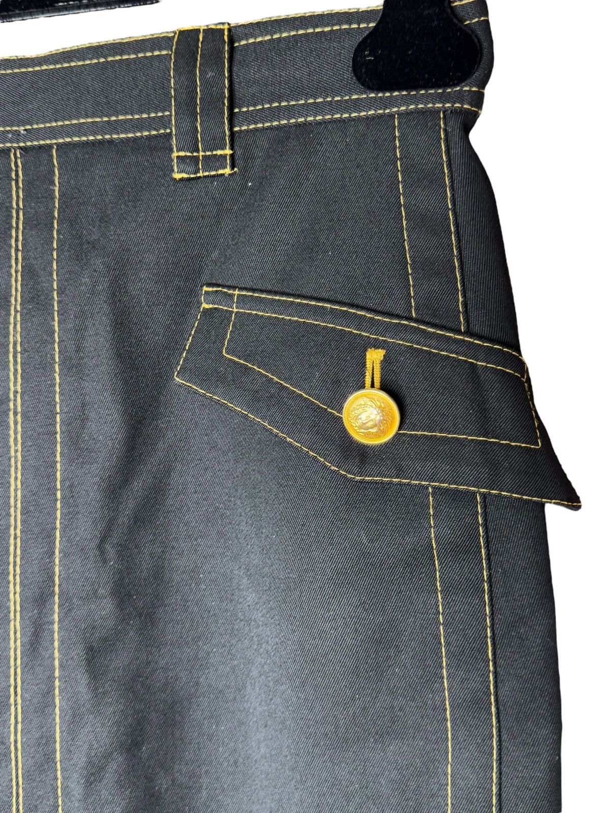 Versace Vintage Gianni Versace Black Skirt – Medusa Gold Buttons Size 26" / US 2 / IT 38 - 5 Thumbnail