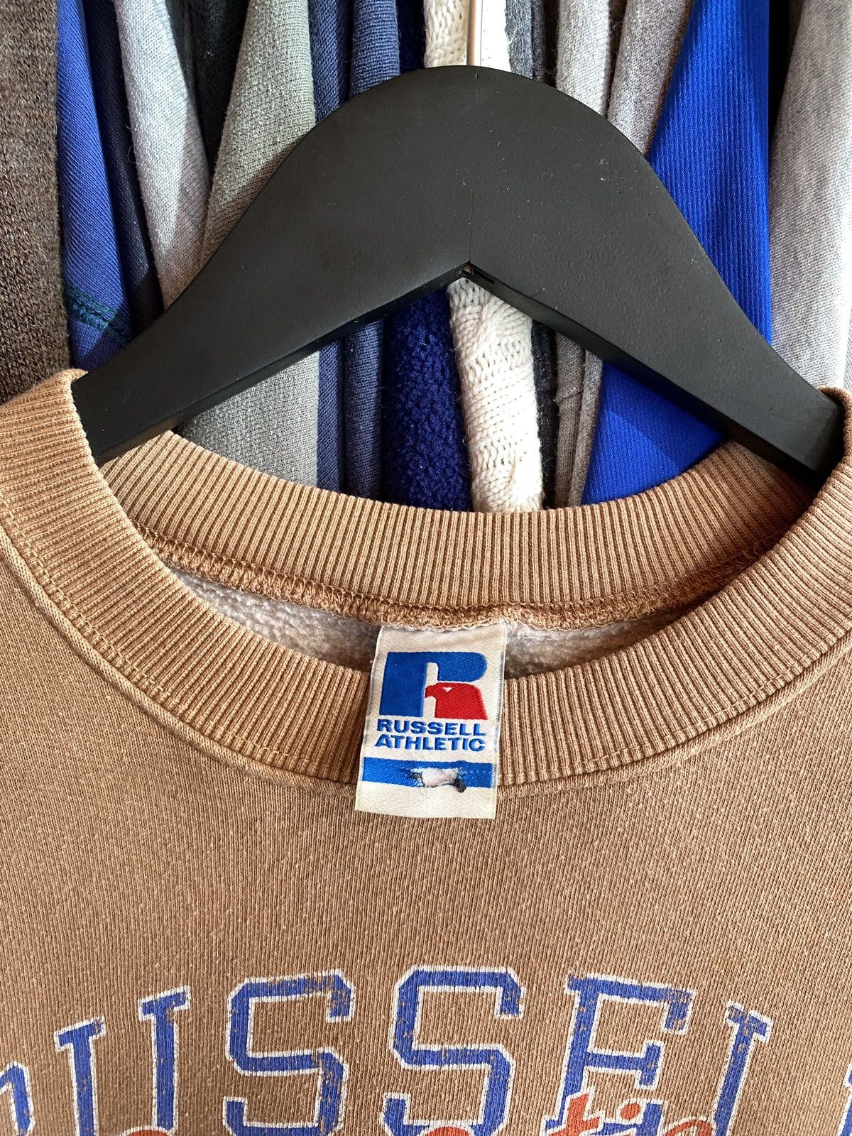 Russell Athletic RUSSELL ATHLETIC BIG LOGO DISTRESSED VINTAGE SWEATSHIRT Y2k Size US M / EU 48-50 / 2 - 3 Thumbnail