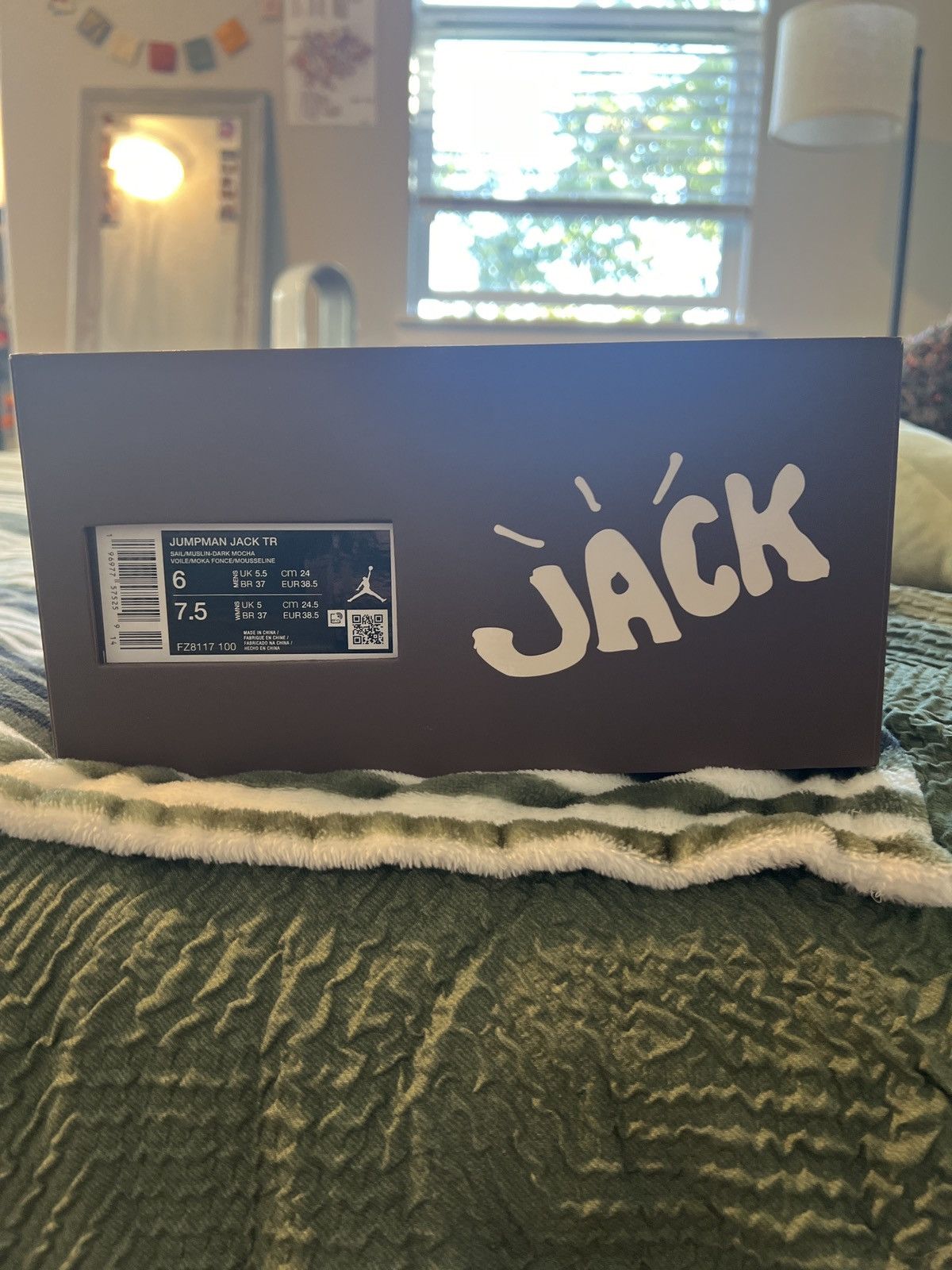 Jordan Brand × Travis Scott Jumpman Jack Dark Mocha Size US 6 / EU 39 - 8 Thumbnail