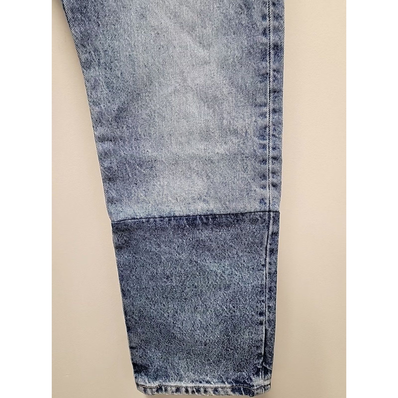 Levi's Levi's 501 Jeans Women's Blue Denim 31x30 Regular Inseam 5-Pocket Patchwork Pants NWT Vintage-Free Molded 501 Series Size 24" / US 00 / IT 34 - 7 Thumbnail