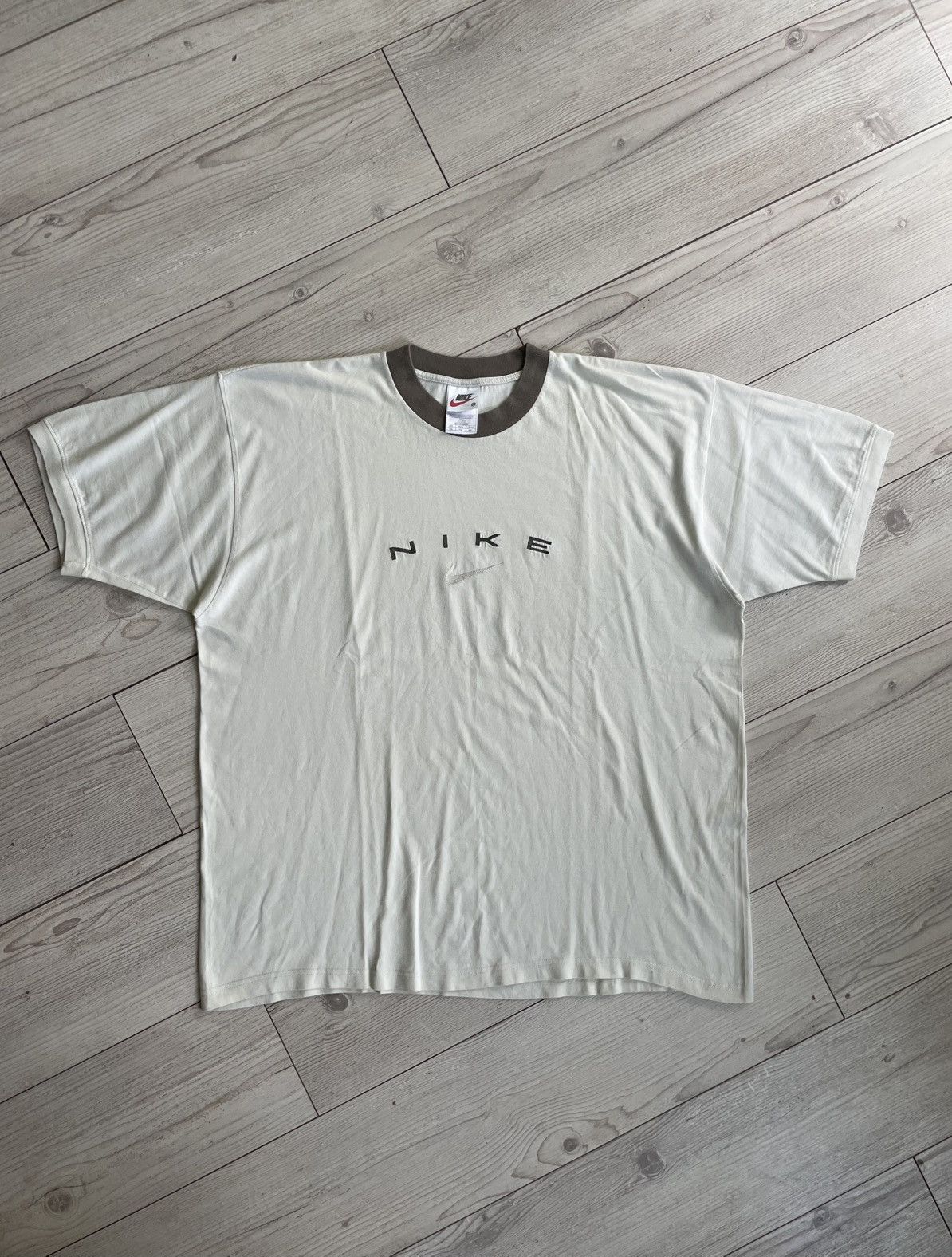 Nike × Vintage Vintage Nike T Shirt Big Swoosh 90s Central Logo Y2K Size US XXL / EU 58 / 5 - 1 Thumbnail