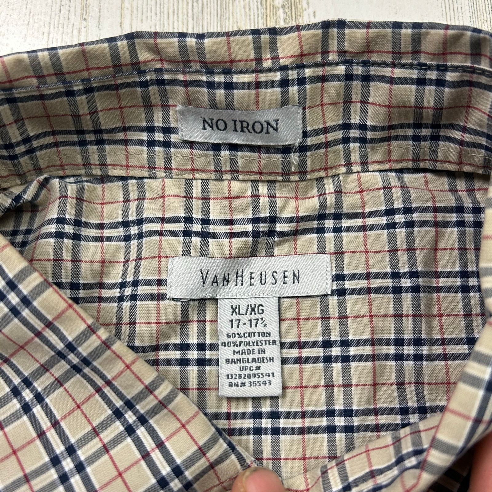Van Heusen × Vintage Van Heusen Short Sleeve Button Down Plaid Mini Grid Shirt Size US XL / EU 56 / 4 - 3 Thumbnail