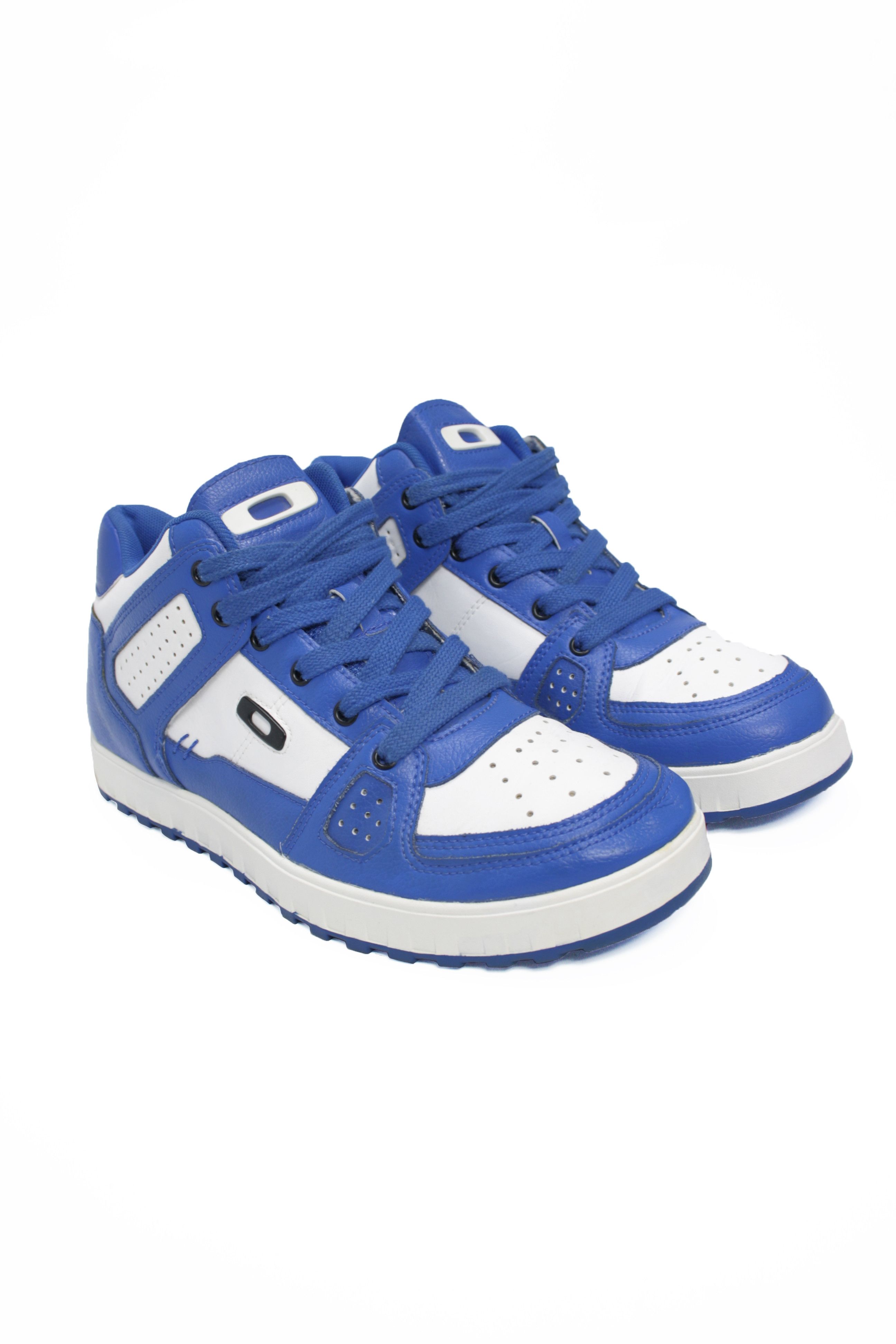 image of Oakley 2000S Vintage Megajoule Mid Leather Sneaker Shoes in Blue/White, Men's (Size 9)