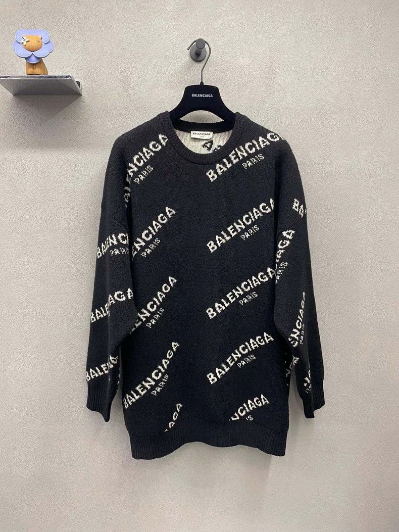 Balenciaga Balenciaga size 38 Black bullet screen sweater with full lo Size US M / EU 48-50 / 2 - 1 Thumbnail