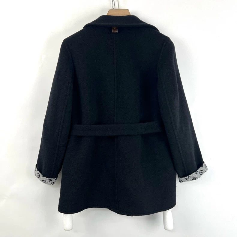 Louis Vuitton Louis Vuitton Black woolen coat with full print of presbyop Size XS / US 0-2 / IT 36-38 - 2 Thumbnail