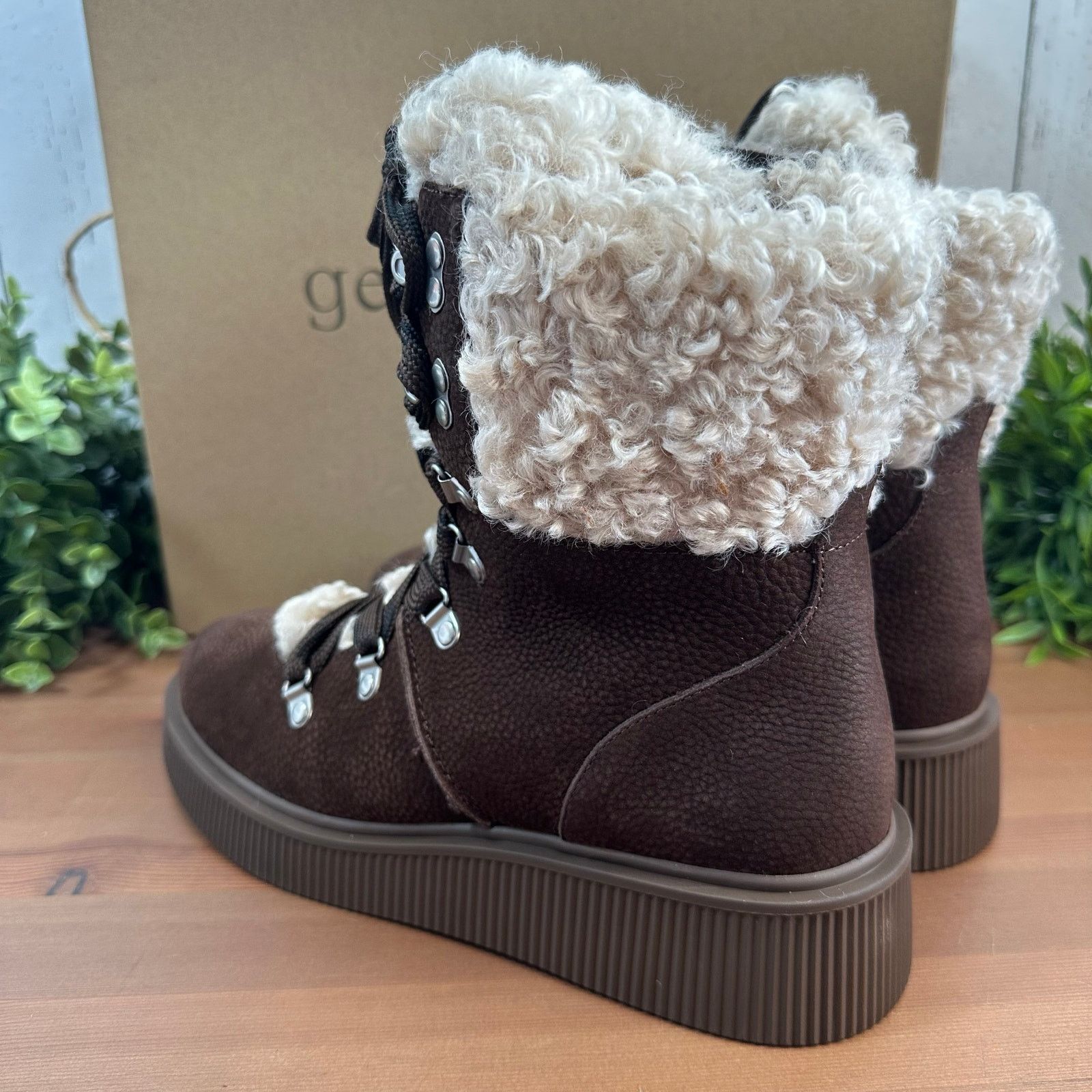 Gentle Souls Gentle Souls by Kenneth Cole Behann Alpine Lace-up Boots Size US 6 / IT 36 - 5 Thumbnail