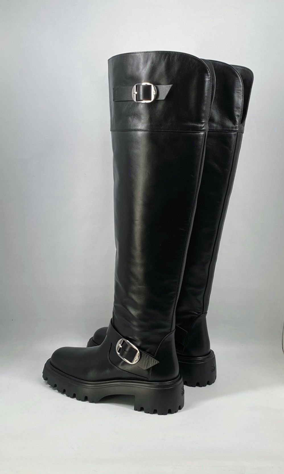 Stuart Weitzman Stuart Weitzman Buckle-Accented Leather Tall Boots size 7 Size US 7 / IT 37 - 10 Thumbnail