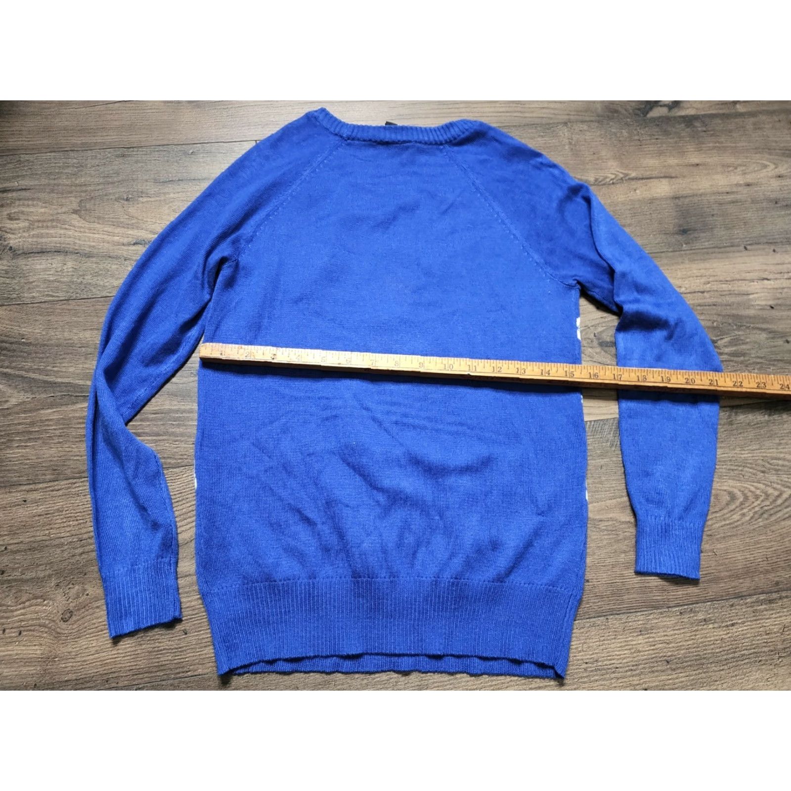 Vintage Well Worn Christmas Sweater Womens XS Deck Yourself Before You Wreck Yourself Pullover Crew Neck Christmas Ugly Sweater Blue Sequin Vintage No Size XS / US 0-2 / IT 36-38 - 2 Thumbnail