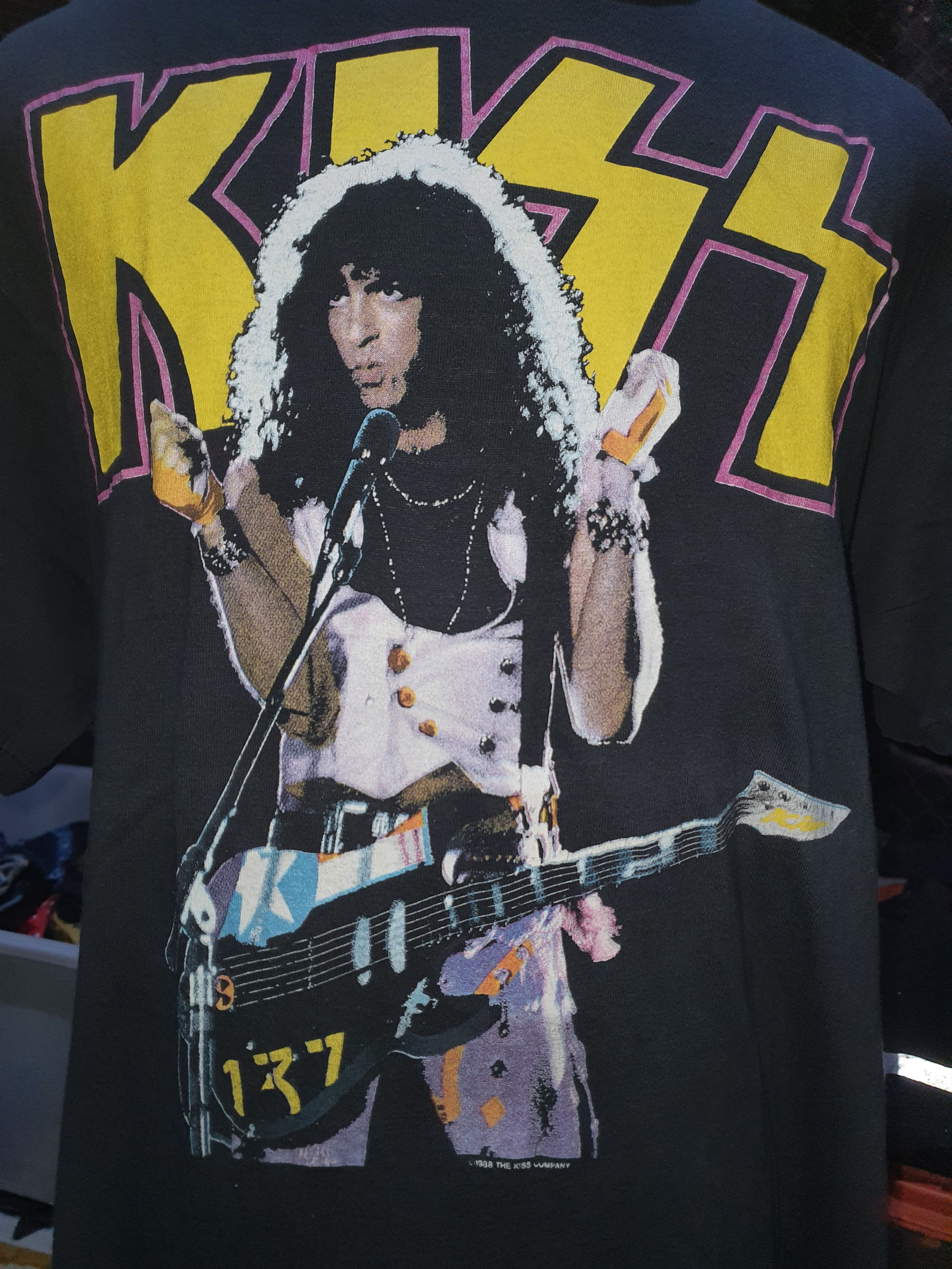 KISS 🔥80s KISS 🔥 Size US L / EU 52-54 / 3 - 3 Thumbnail