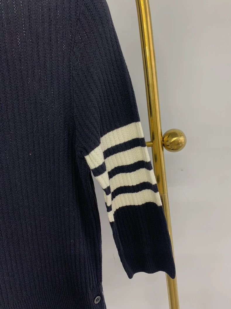 Thom Browne Thom Browne Black and blue striped knit sweater Size XS / US 0-2 / IT 36-38 - 2 Thumbnail
