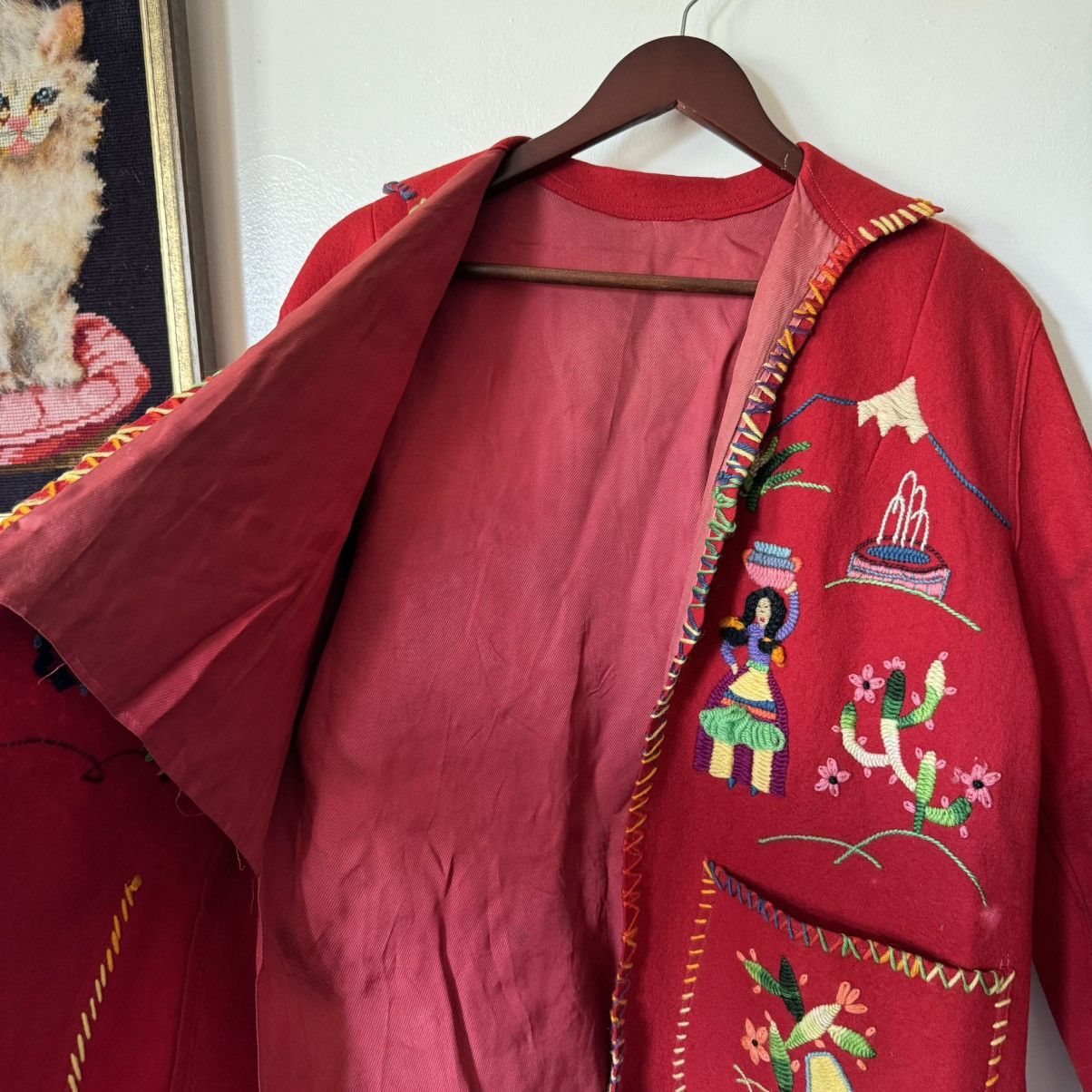 Vintage true vintage 1950s Mexican hand-embroidered souvenir jacket Size US M / EU 48-50 / 2 - 10 Thumbnail