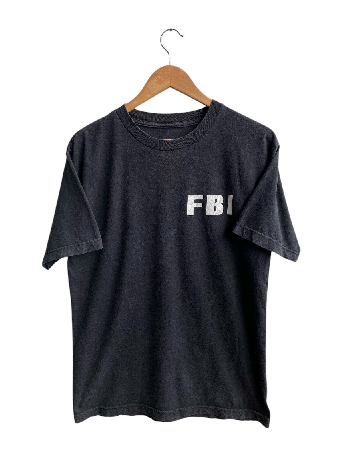 Vintage VINTAGE FBI FEMALE BODY INSPECTOR TEE Size US M / EU 48-50 / 2 - 2 Thumbnail