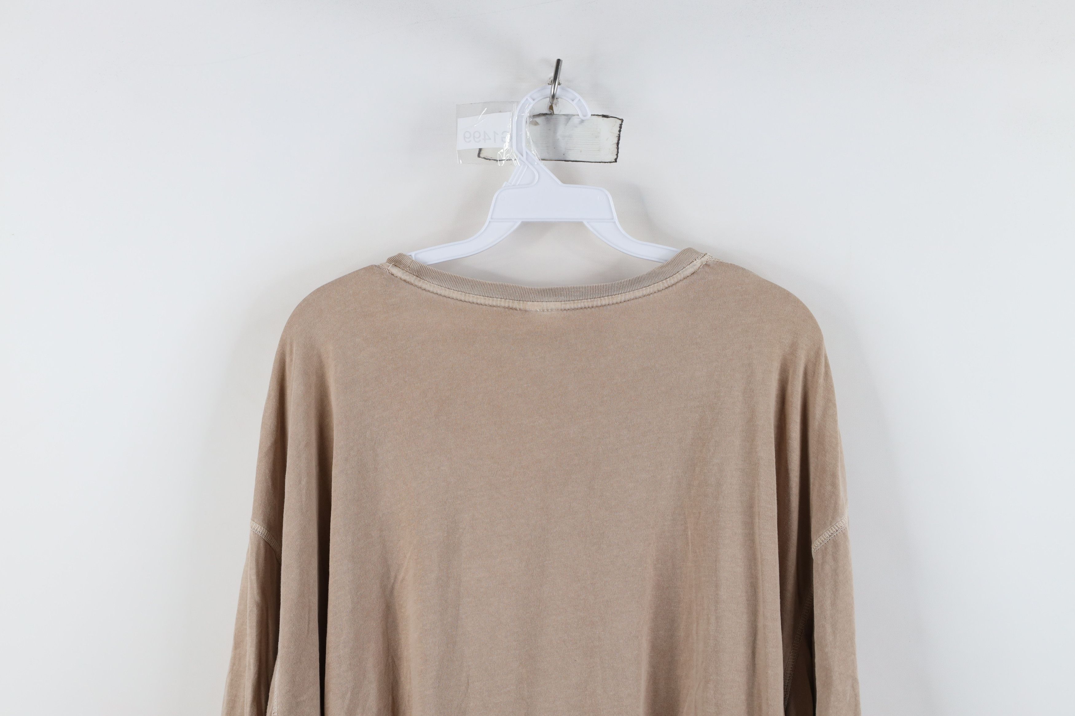 Tommy Bahama Tommy Bahama Relax and Irons Car Stonewash T-Shirt Beige Size US XXL / EU 58 / 5 - 11 Thumbnail