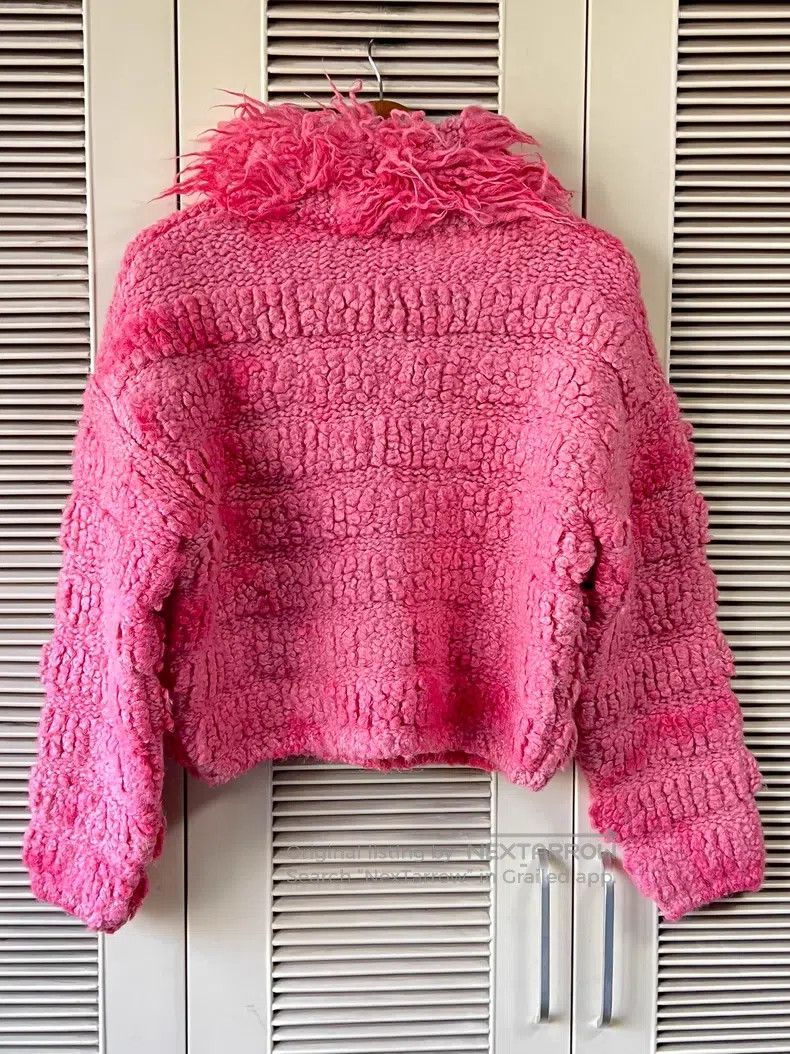 Chanel Chanel Pink lamb fur coat Size XS / US 0-2 / IT 36-38 - 2 Thumbnail