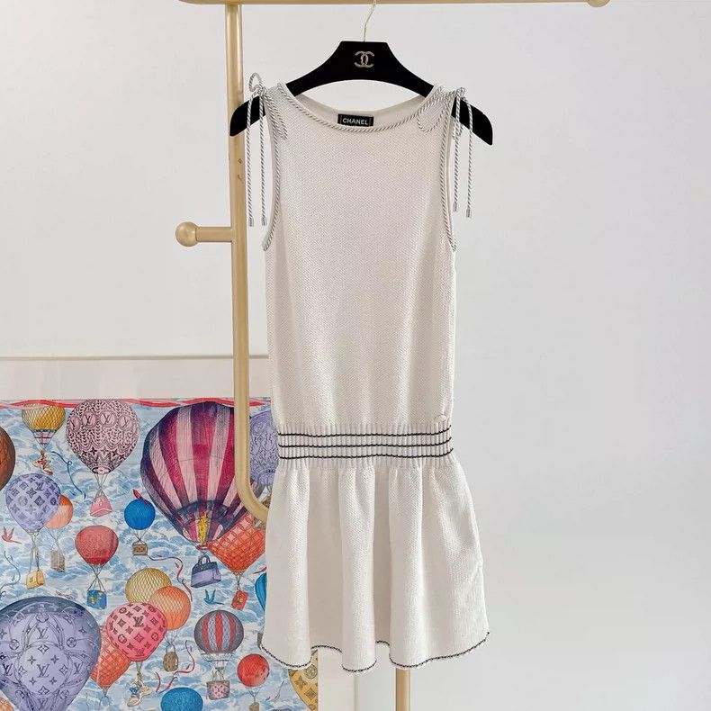 Chanel Chanel Braided sleeveless dress Size XS / US 0-2 / IT 36-38 - 1 Thumbnail
