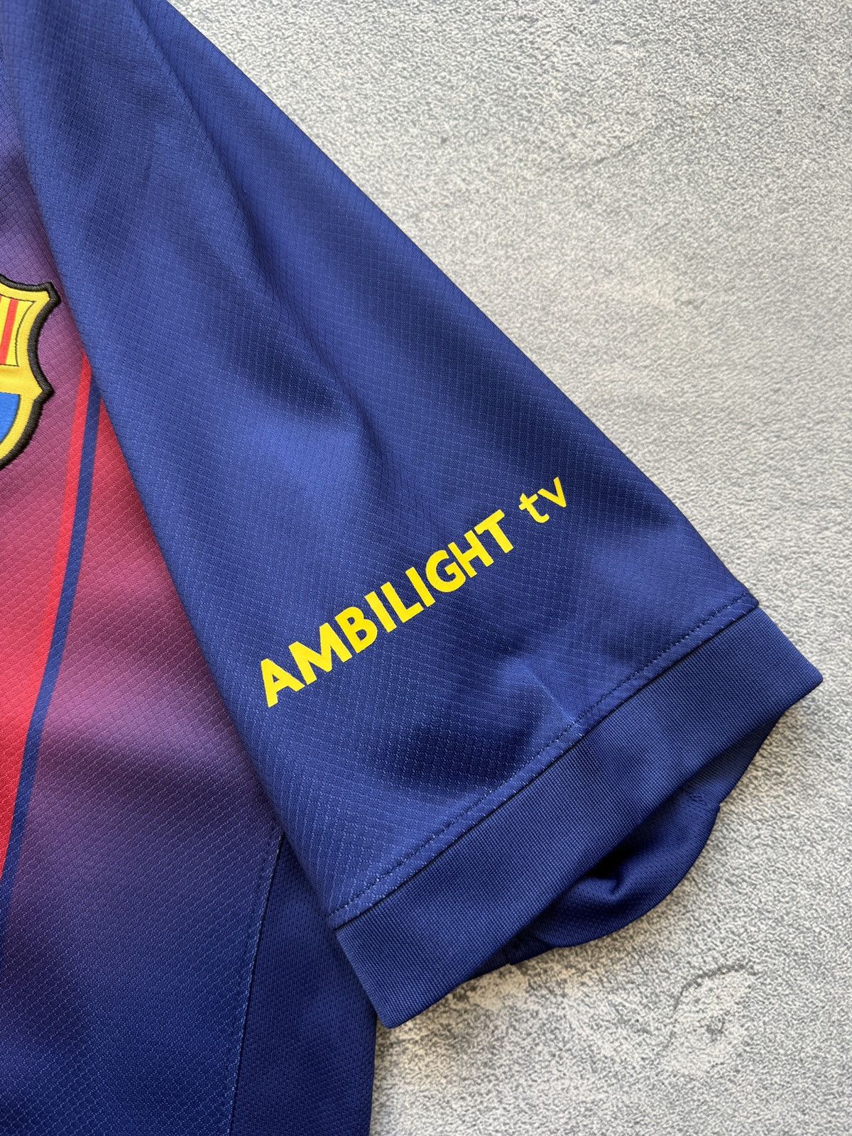 Nike Nike Barcelona Jersey Vintage Rare T-Shirt Soccer Club Size US L / EU 52-54 / 3 - 6 Thumbnail