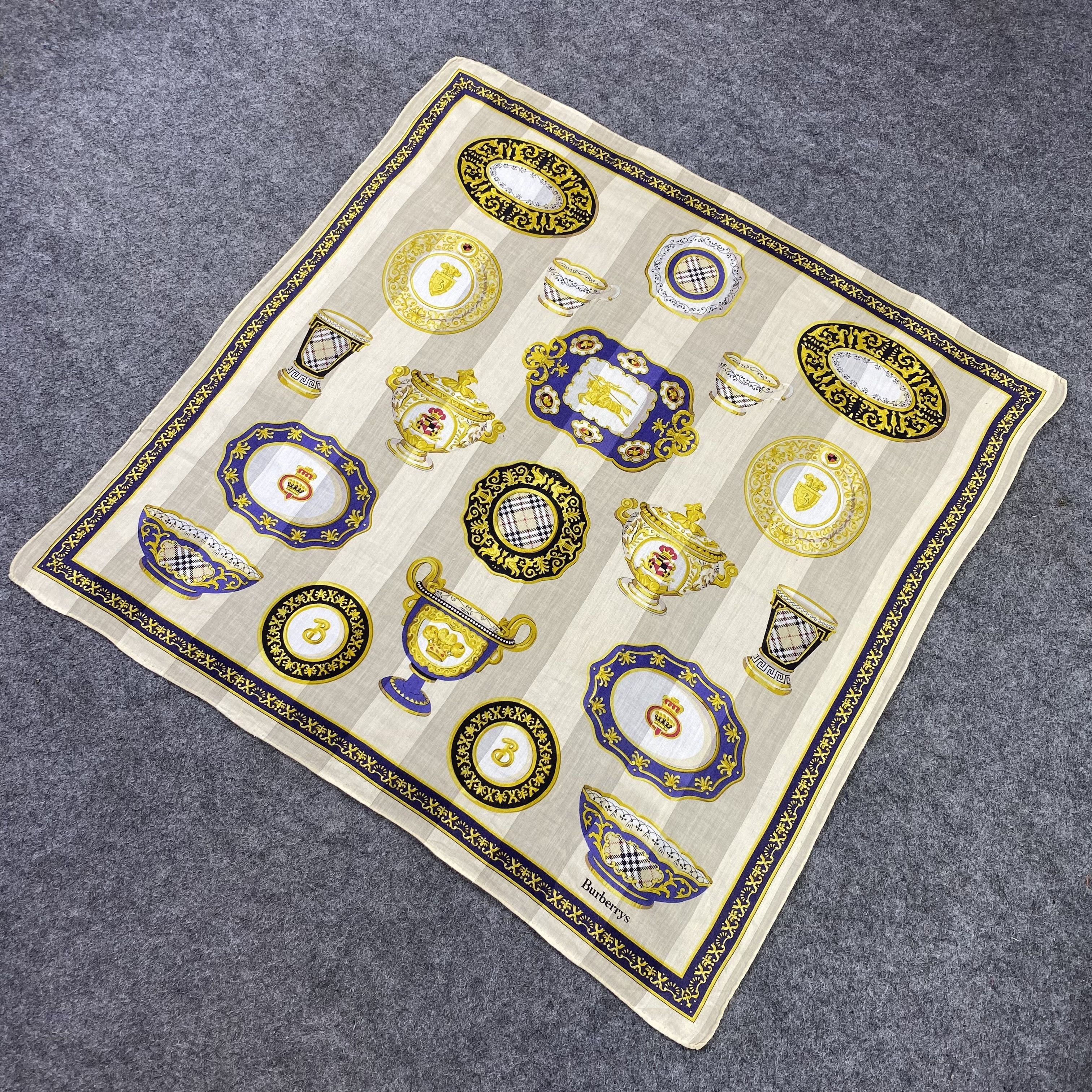 Burberry Burberry Handkerchief / Bandana / Neckerchief-B910 Size ONE SIZE - 4 Thumbnail