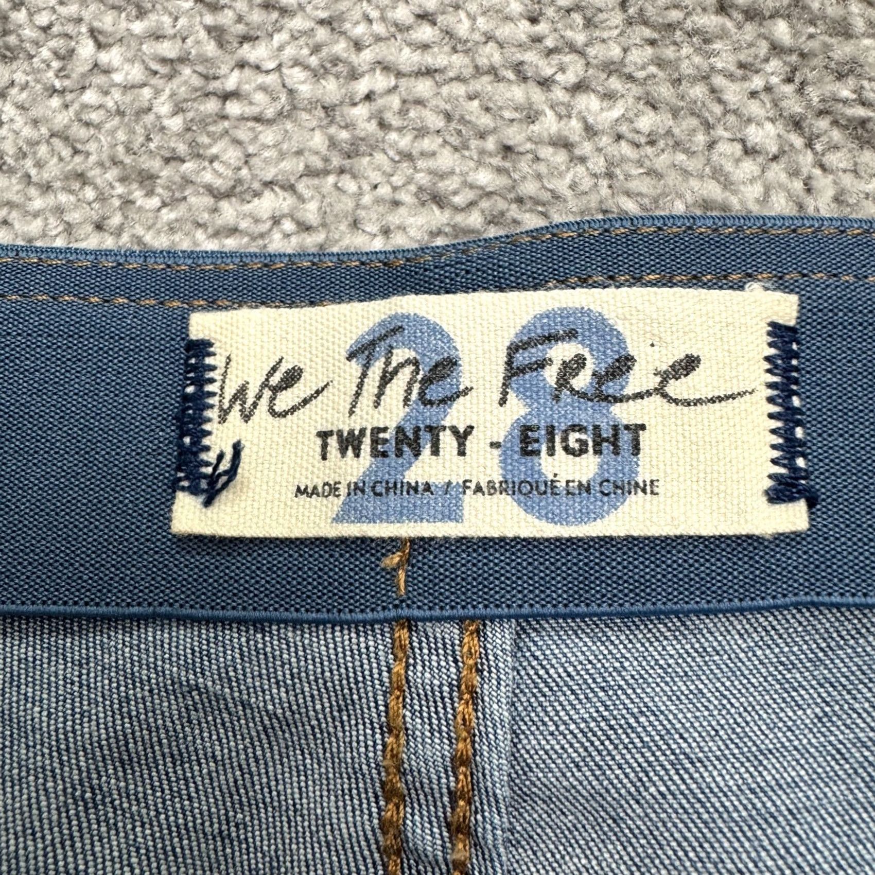 Vintage We The Free Pull On Flare Denim Jeans Womens 28 Blue High Rise Stretch Y2K Style Size 28" / US 6 / IT 42 - 4 Thumbnail