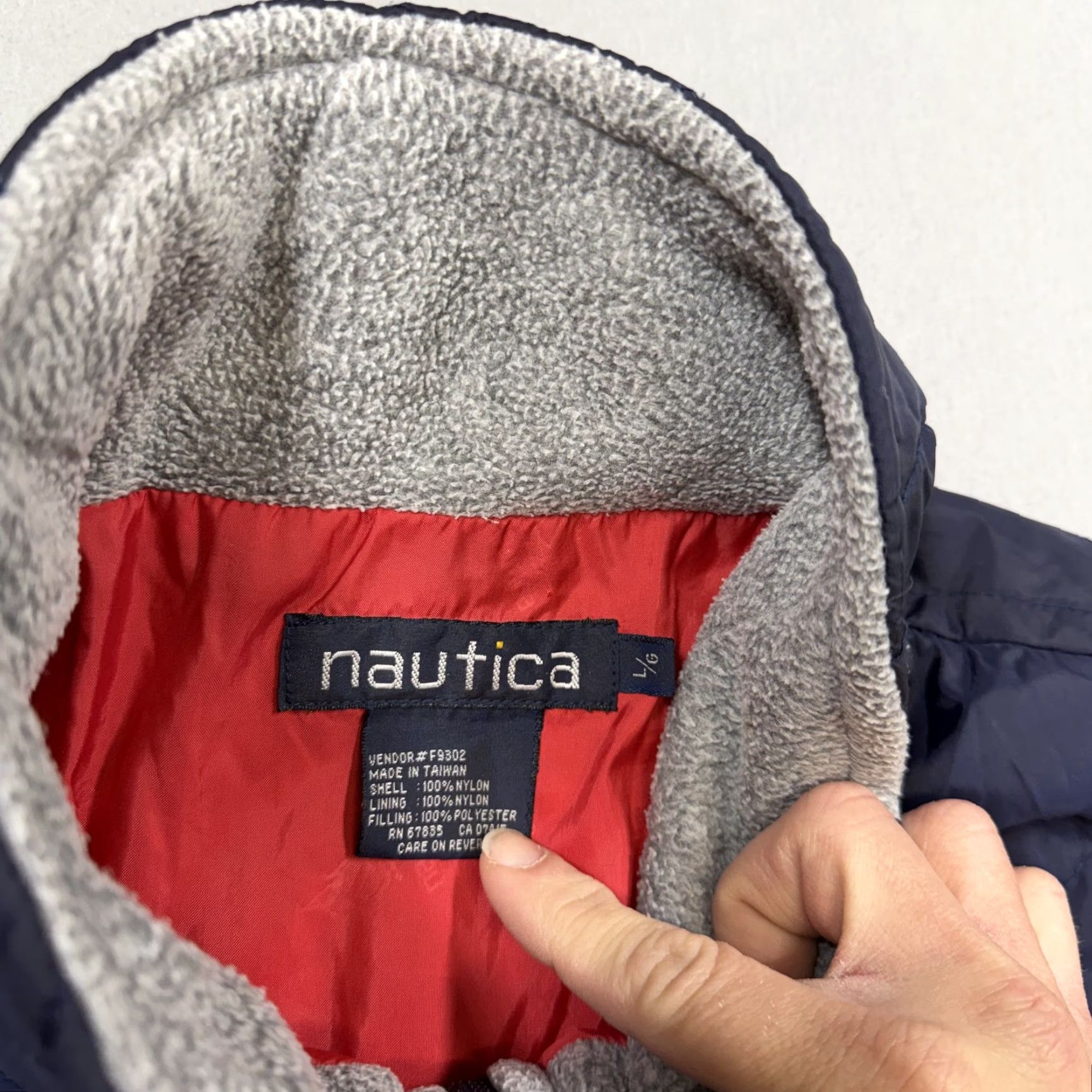 Nautica VINTAGE Nautica Jacket Mens Large Blue Quilted Full Zip Puff 90s Casual Puffer Insulated Lined Zip Pockets Nylon Polyester Nautical Pattern 1990s Mens Size US L / EU 52-54 / 3 - 3 Thumbnail