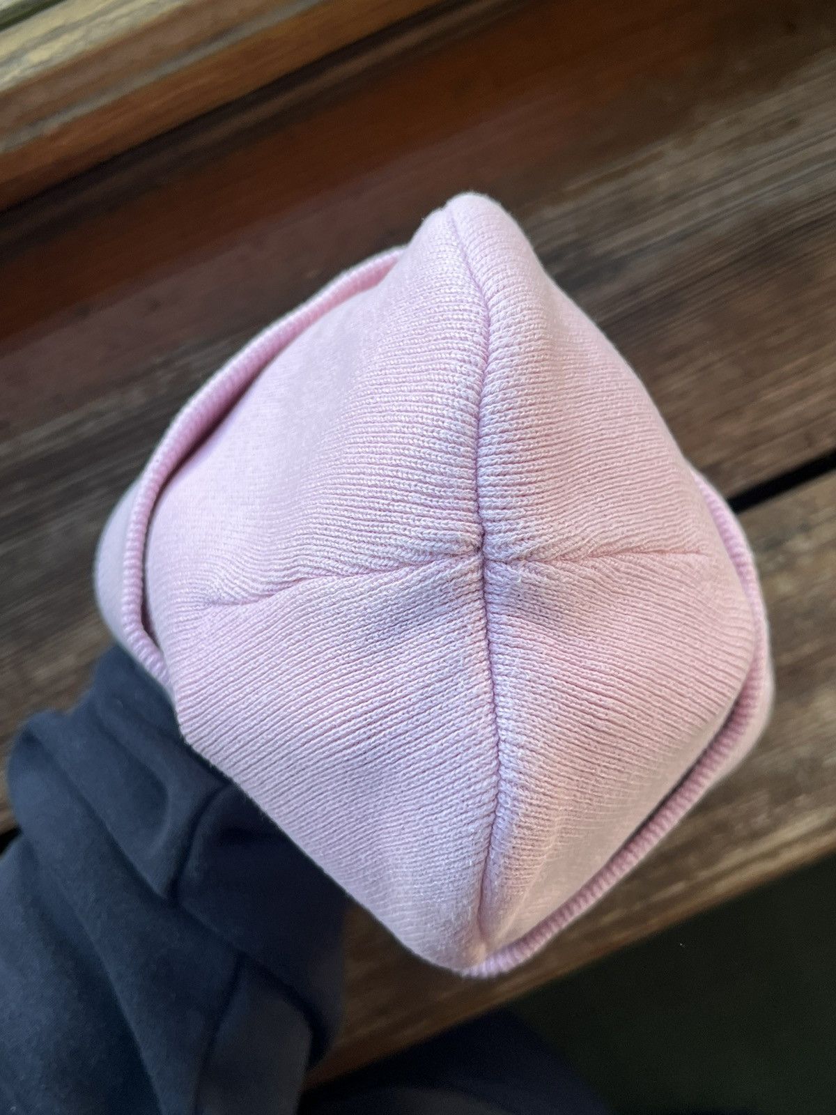 New York Yankees Vintage Y2K New York Yankees New Era Pink Beanie Hat Size ONE SIZE - 10 Thumbnail