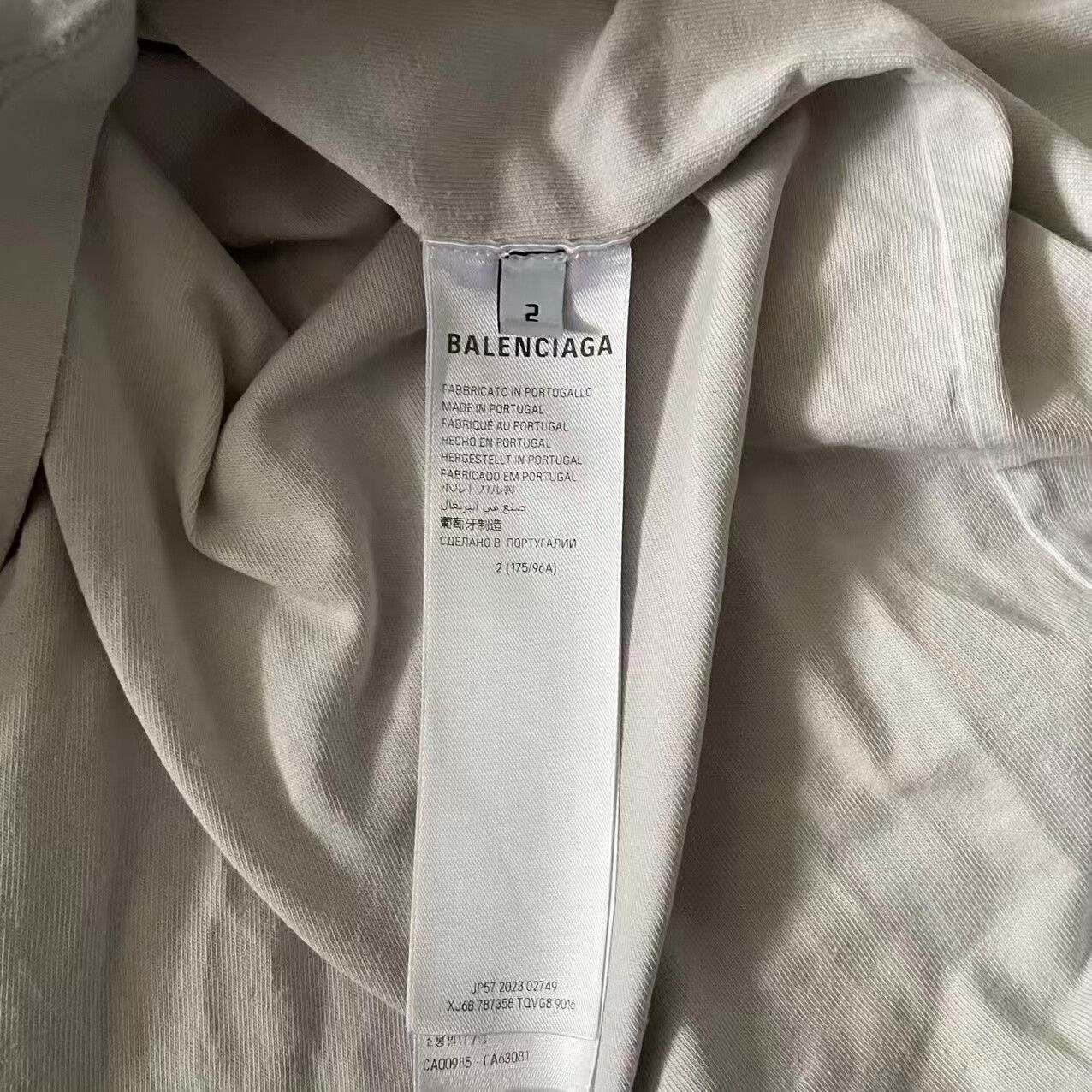 Balenciaga balenciaga bfrnd short sleeve t-shirt Size US L / EU 52-54 / 3 - 4 Thumbnail