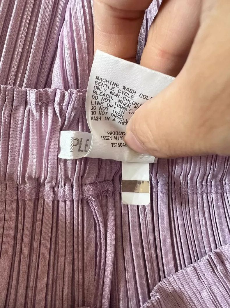 Issey Miyake Issey Miyake size:3 Pinkish-purple pleated trousers Size 31" - 5 Thumbnail