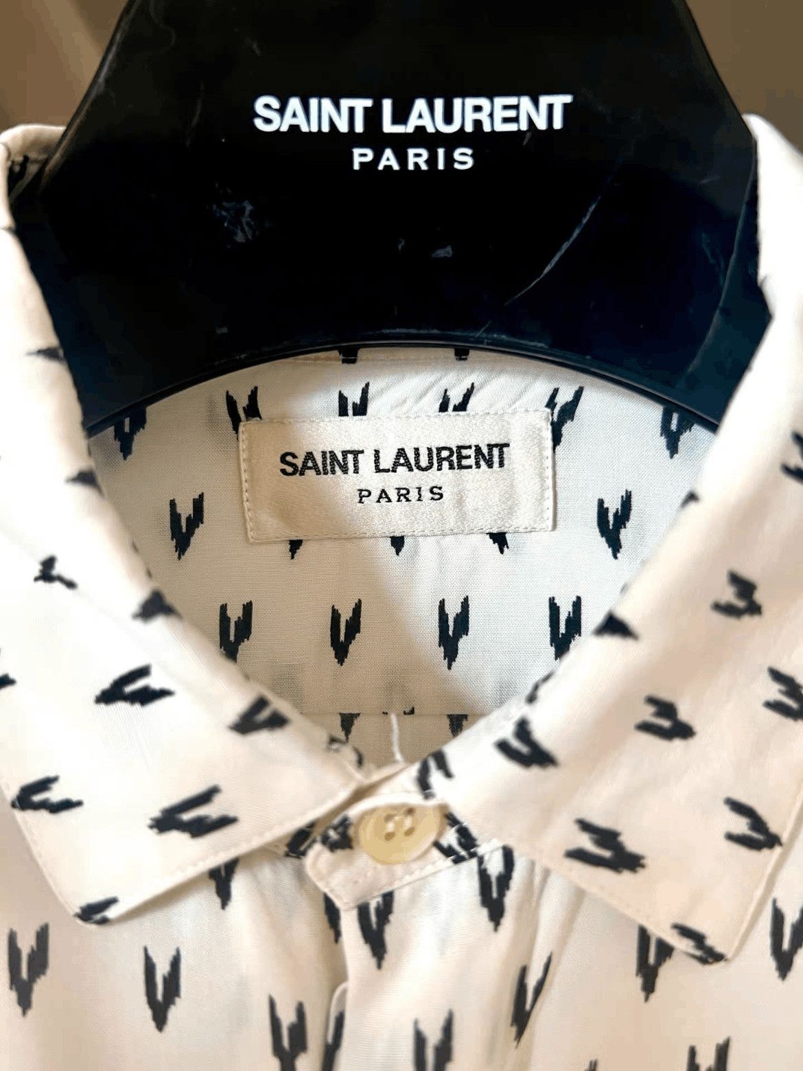 Saint Laurent Paris Sz 38 Saint Laurent Paris 18SS Runway V Pattern Shirt-2507 Size US M / EU 48-50 / 2 - 3 Thumbnail