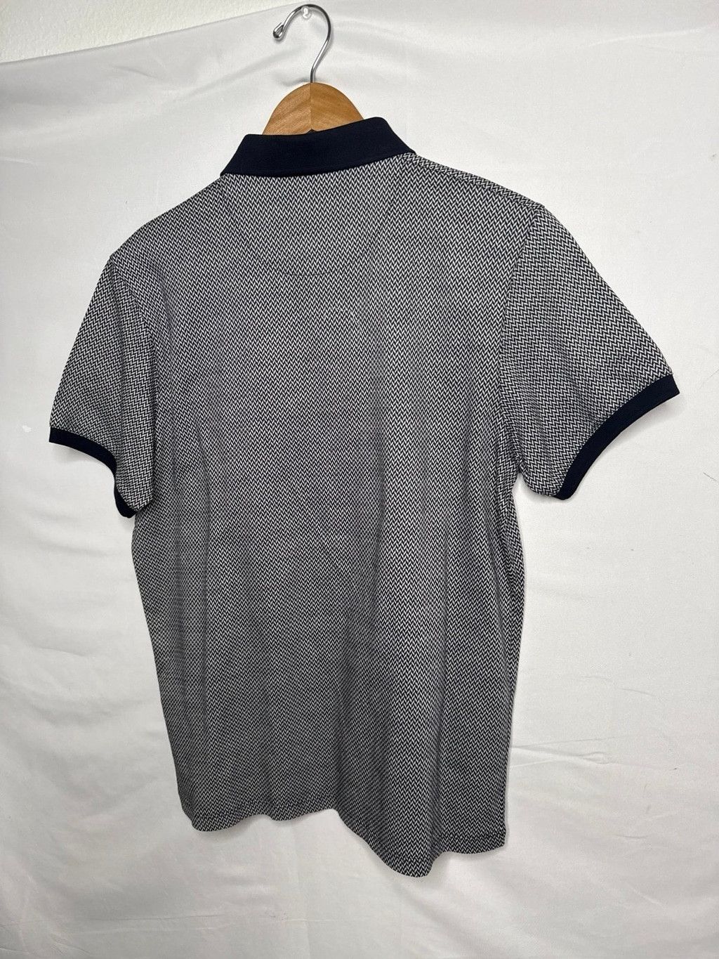 Ted Baker NWT Ted Baker collared contrast jacquard blue polo shirt Lg Size US L / EU 52-54 / 3 - 6 Thumbnail