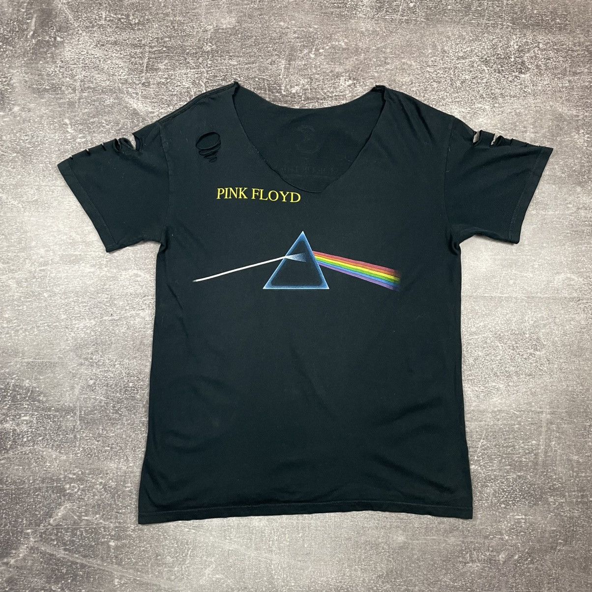Band Tees Pink Floyd 2002 Dark Side of the Moon Distressed T Shirt Size US L / EU 52-54 / 3 - 1 Thumbnail