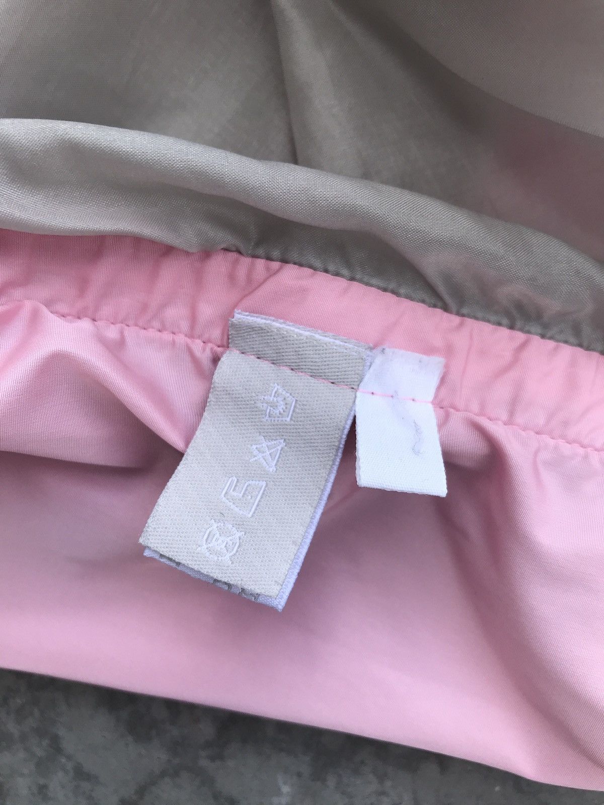 Prada Prada pink nylon vest Size US S / EU 44-46 / 1 - 6 Thumbnail