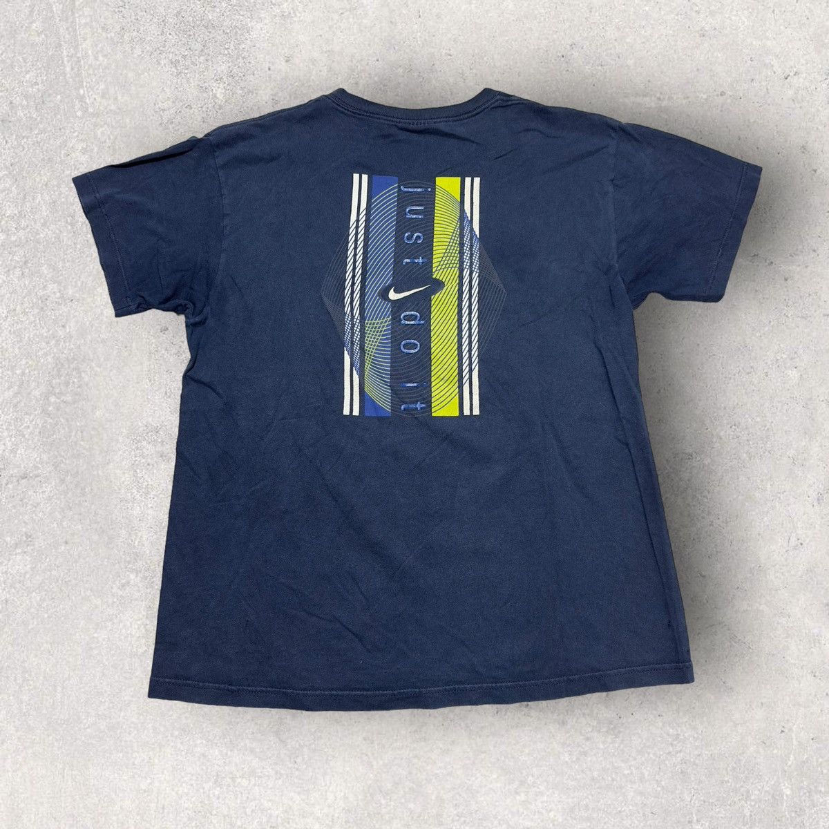 Nike × Vintage Vintage Nike tee Size US S / EU 44-46 / 1 - 1 Thumbnail