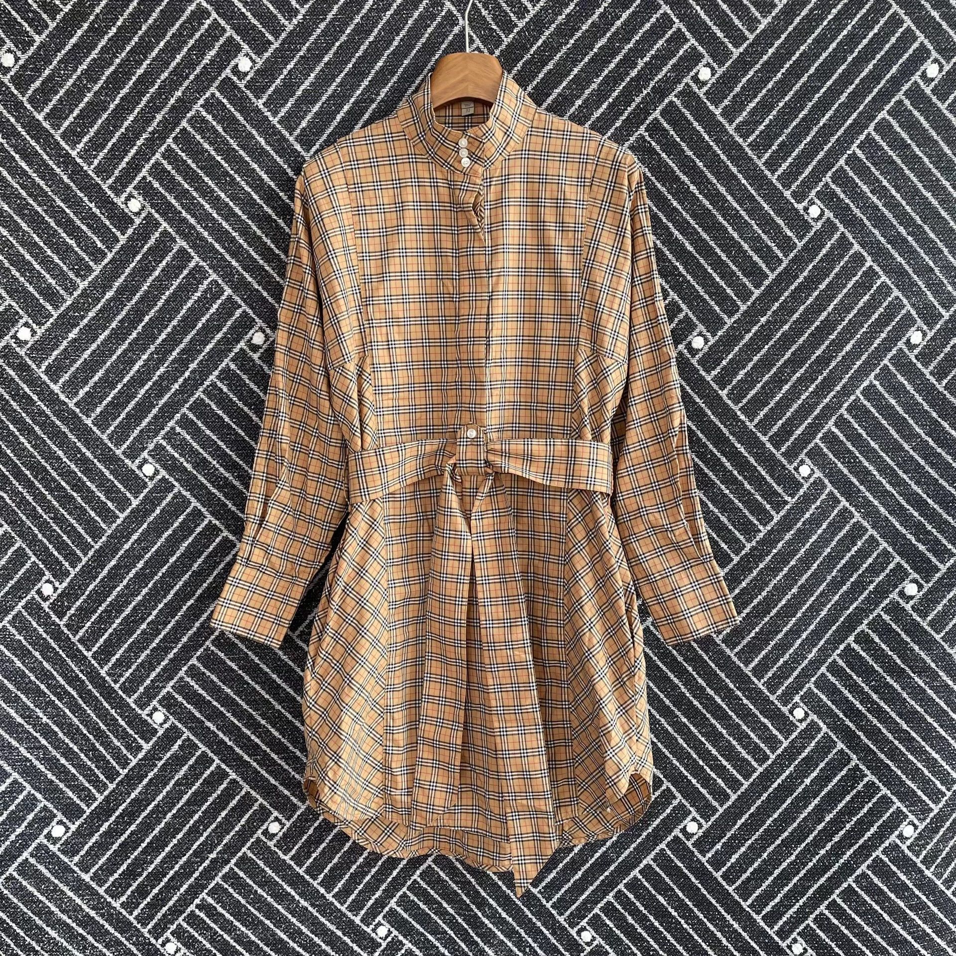Burberry Burberry 99 new women's yellow check shirt dress 36 Size XS / US 0-2 / IT 36-38 - 1 Thumbnail