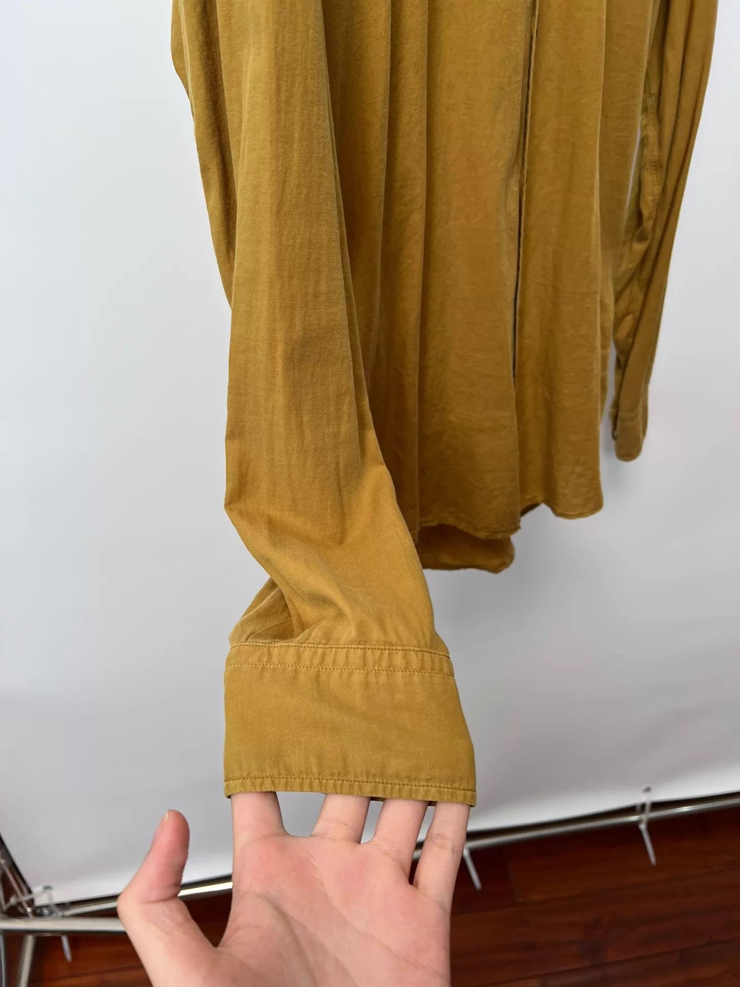 Dries Van Noten Dries Van Noten Henley court shirt unique color size 44 Size US S / EU 44-46 / 1 - 4 Thumbnail