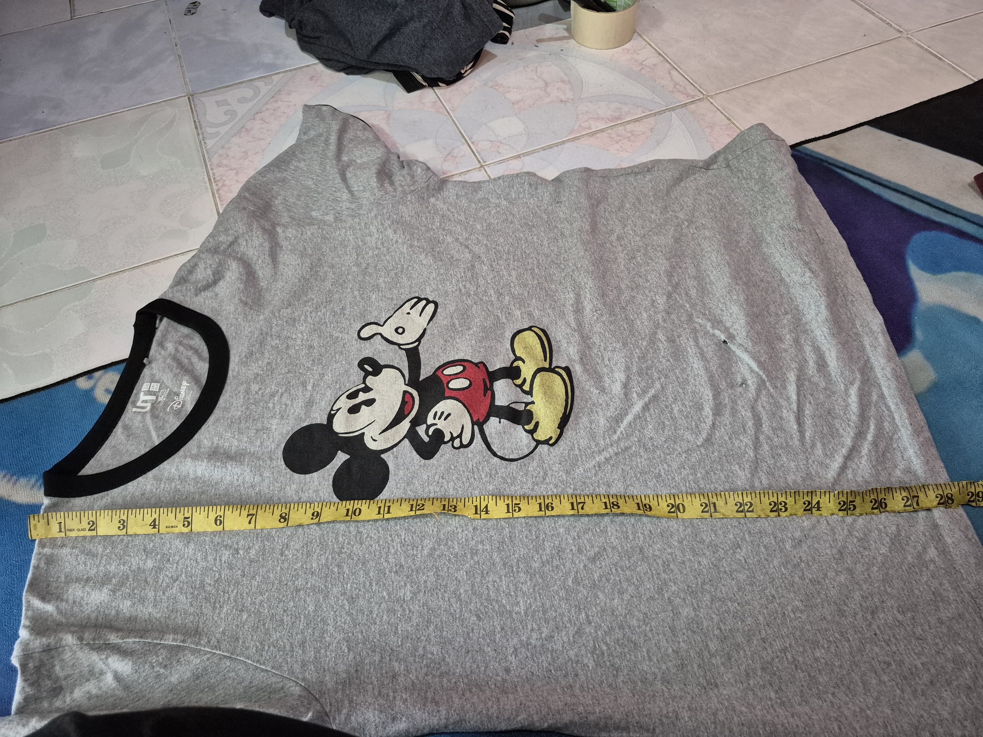 Disney 🔥 Uniqlo Disney Mickey Mouse Ringer Tee Size US XL / EU 56 / 4 - 8 Thumbnail