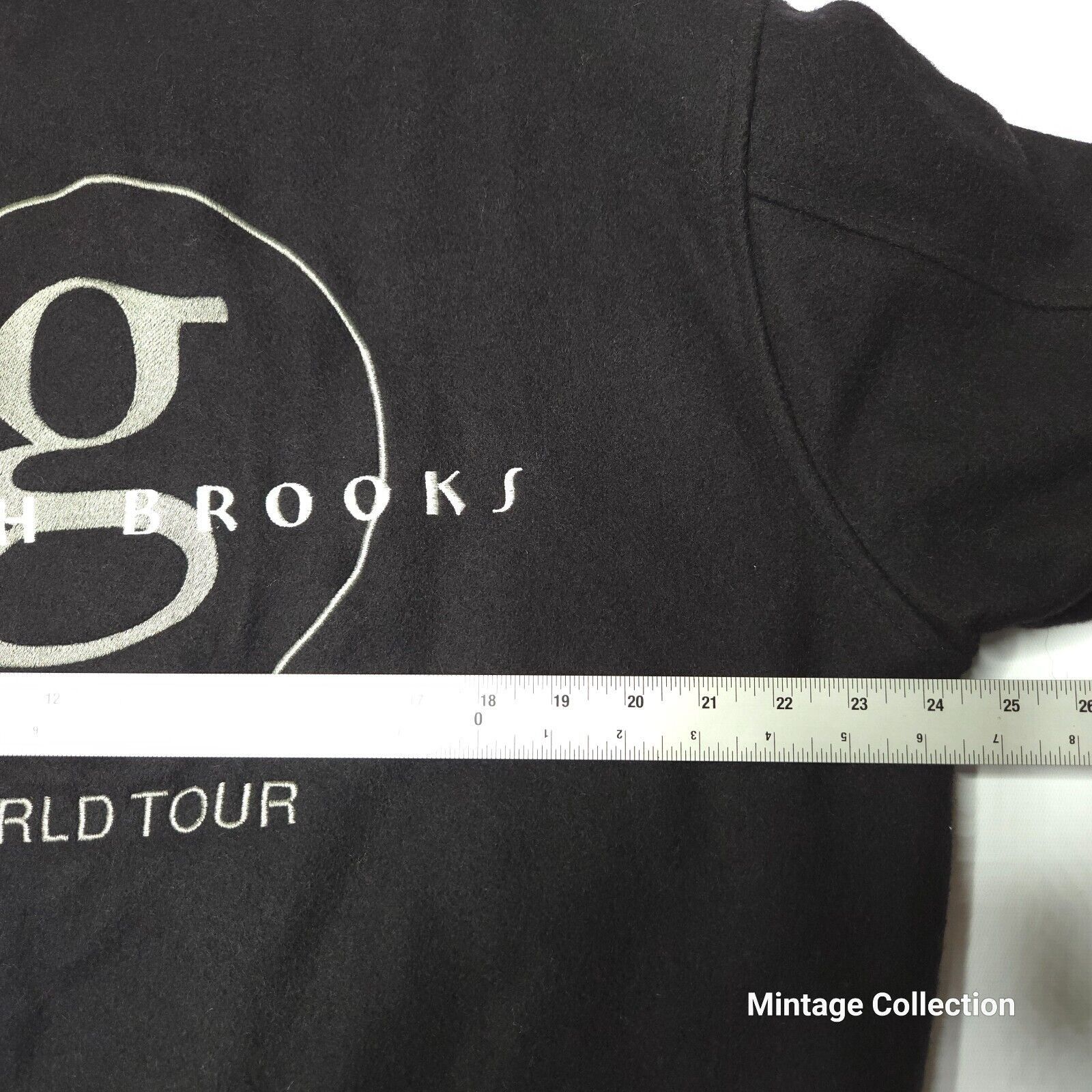 Auburn Sportswear VINTAGE GARTH BROOKS WORLD TOUR BOMBER JACKET MADE IN USA L Size US L / EU 52-54 / 3 - 9 Thumbnail