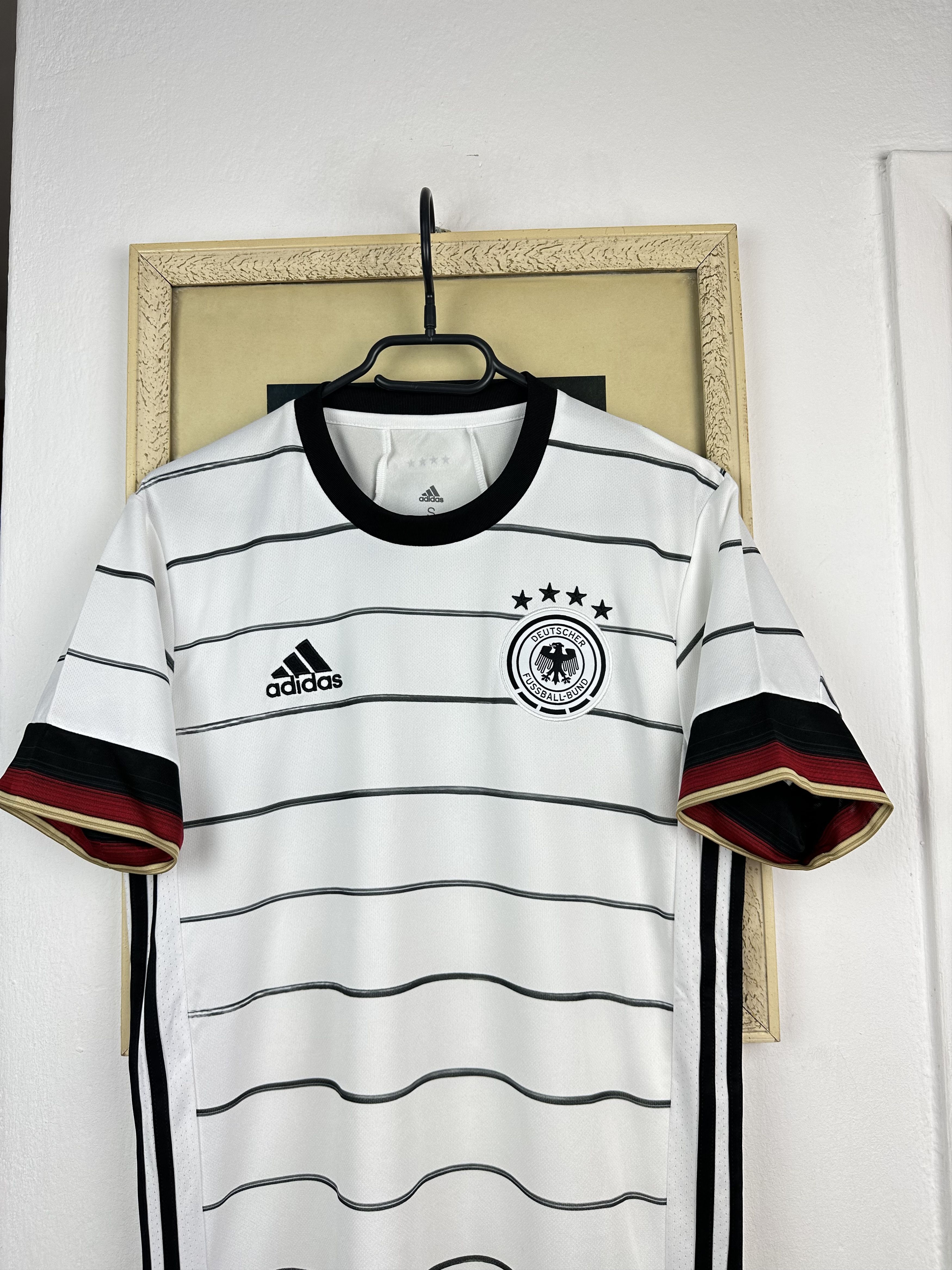 Adidas Germany football shirt 2019 Soccer Adidas Jersey Tee Hype Size US S / EU 44-46 / 1 - 2 Thumbnail