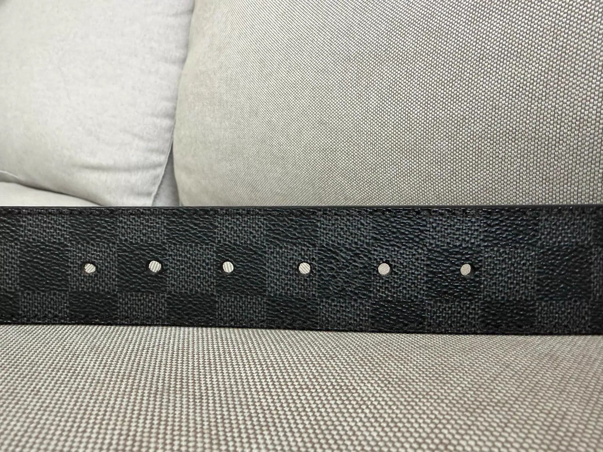 Louis Vuitton LV Mens Damier Black Belt 105 Extra Hole Minor Buckle Faded Size 30 - 2 Thumbnail