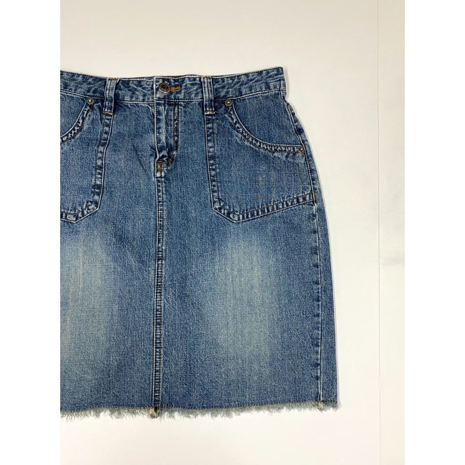 Vintage Duck Head Womens Skirt Denim Knee Length A-Line Zip Blue 3 Regular Lined Ruffle Zipper Casual Vintage No Size 26" / US 2 / IT 38 - 2 Thumbnail