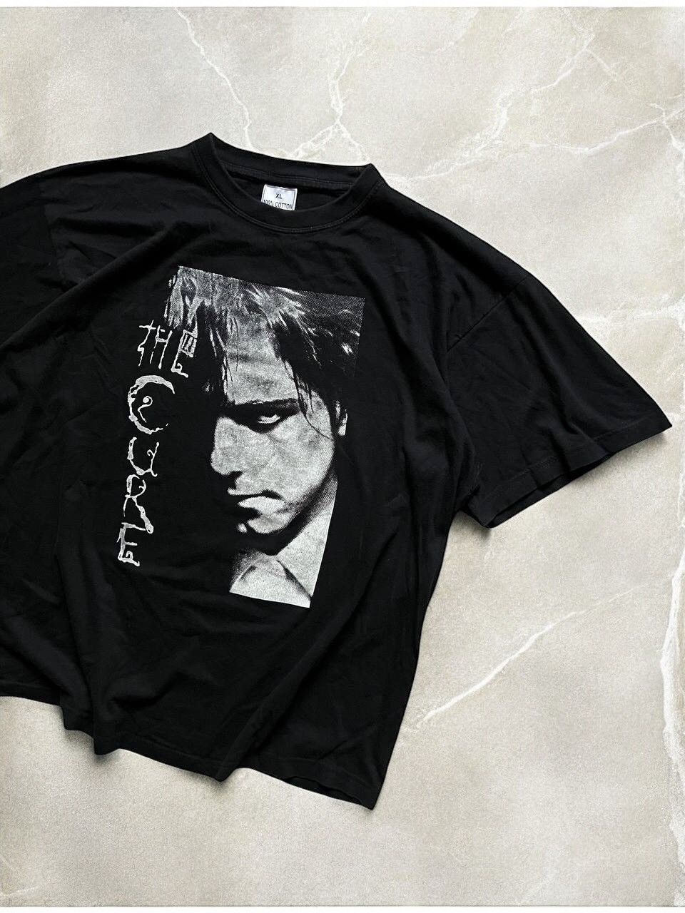 Band Tees × The Cure × Vintage THE CURE Robert Smith Vintage Band tee Rock 00s T shirt y2k Size US L / EU 52-54 / 3 - 3 Thumbnail