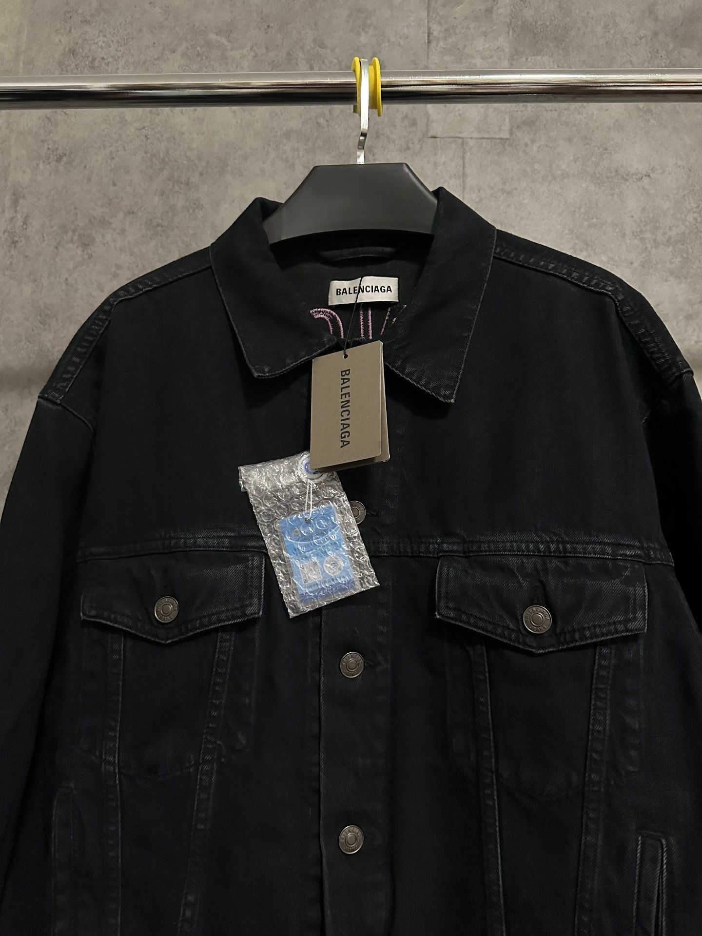Balenciaga Balenciaga Embroidered Logo Single-Breasted Jacket Size US M / EU 48-50 / 2 - 5 Thumbnail