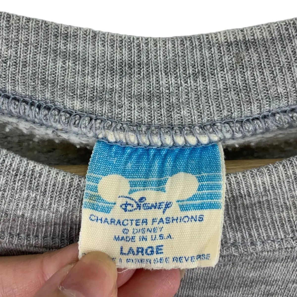 Disney Vintage 80’ MICKEY MOUSE DISNEY Stand Pose Sweatshirt Size L / US 10 / IT 46 - 7 Thumbnail